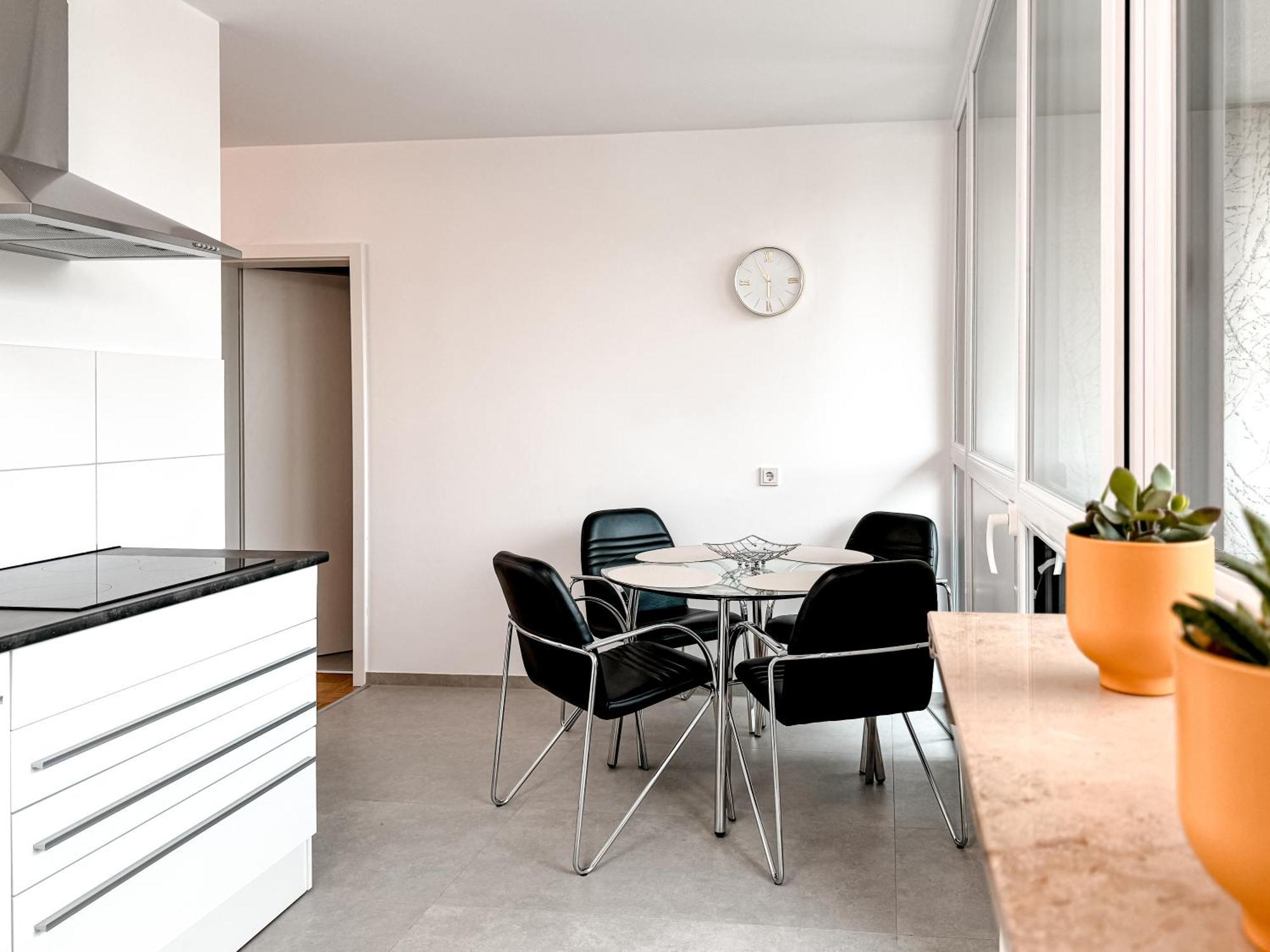 Moderne 110 M2 Grosse Gold Night