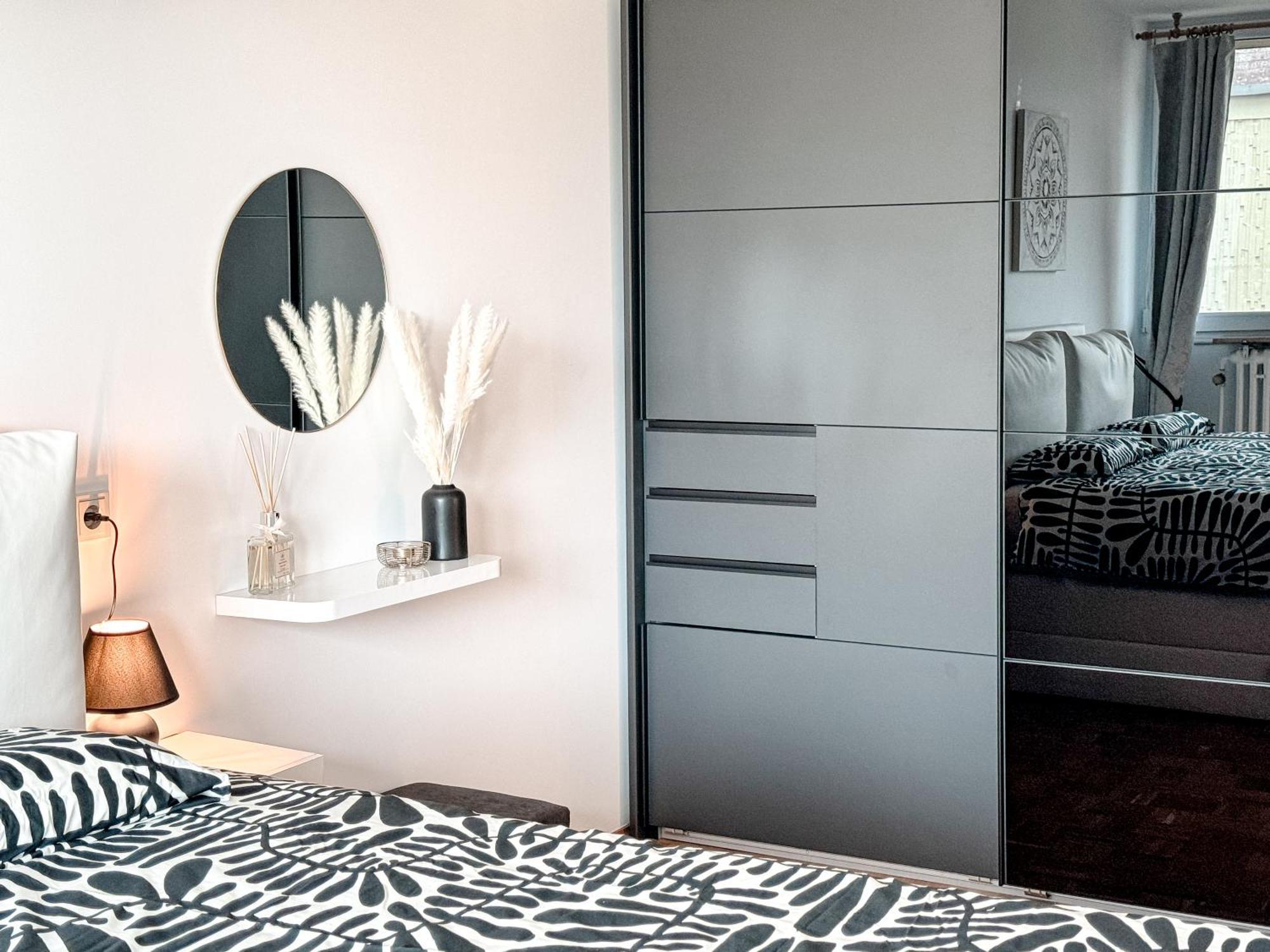 Apartment Moderne 110 M2 Grosse Gold Night Köln