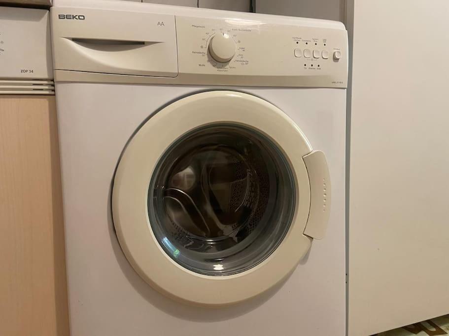 Premium One-bedroom Apartment Cologne