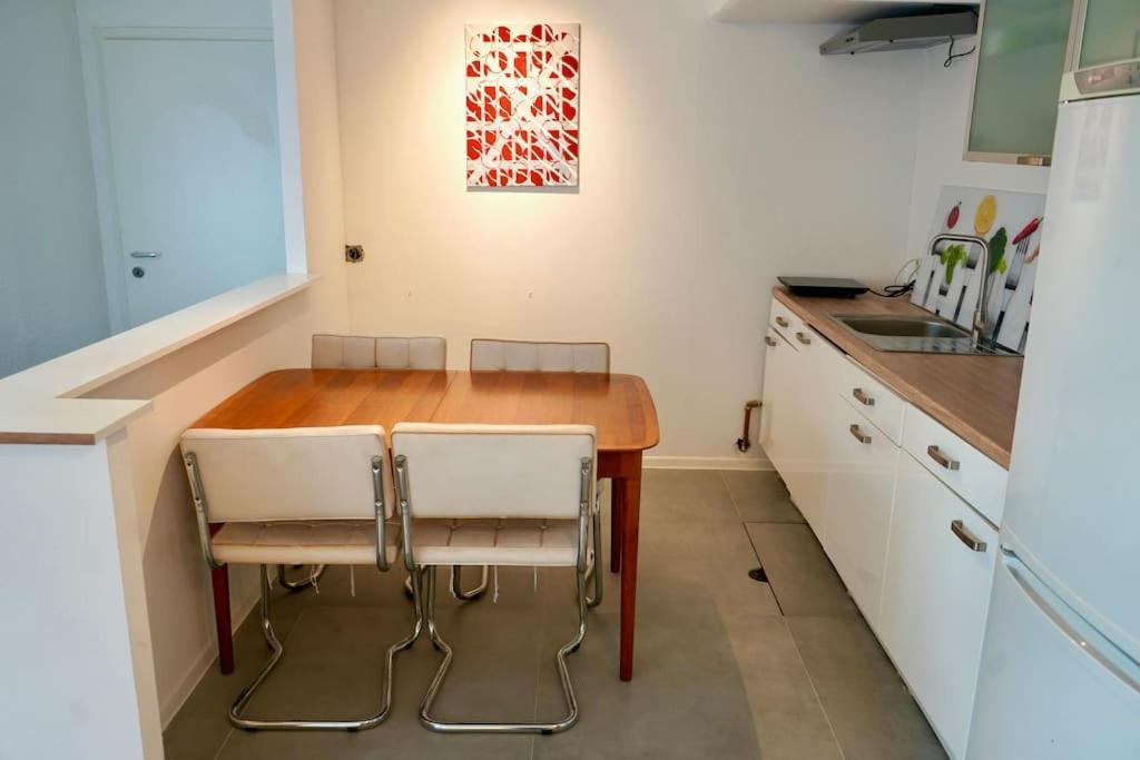 Apartment Helle Kellerwohnung Im Gruenen Mit Sauna *