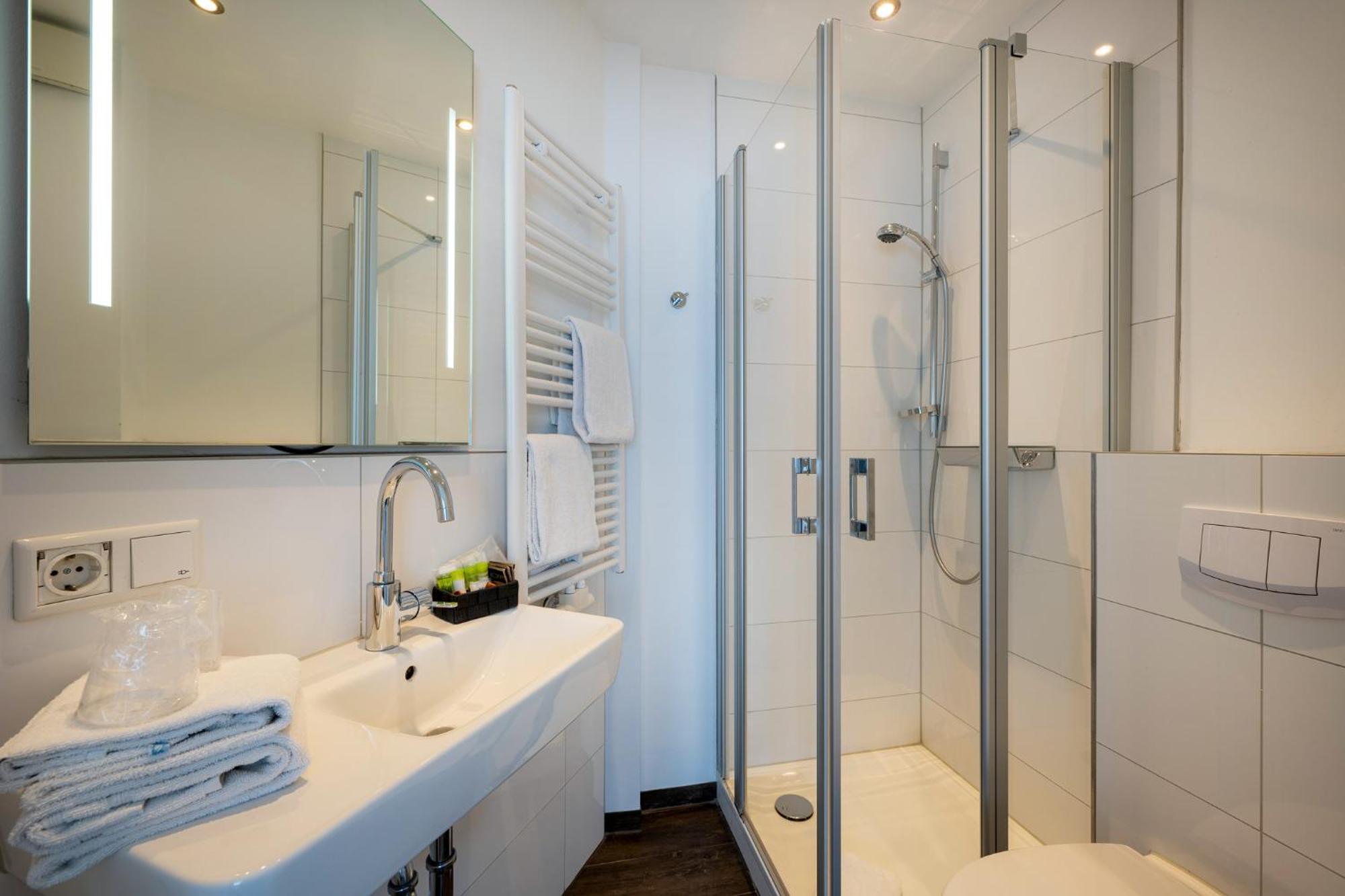 Hotel Triton 3*