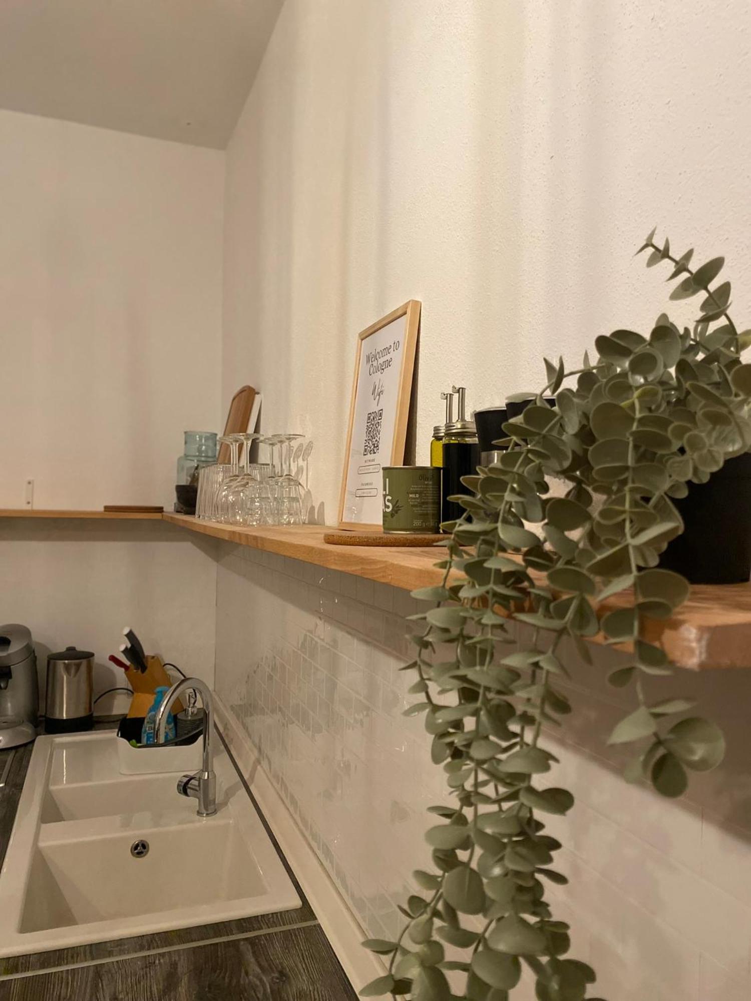Gemuetliches Messe Und Ferienapartment 60m2 Naehe Koelnmesse & Lanxess Arena Apartamento