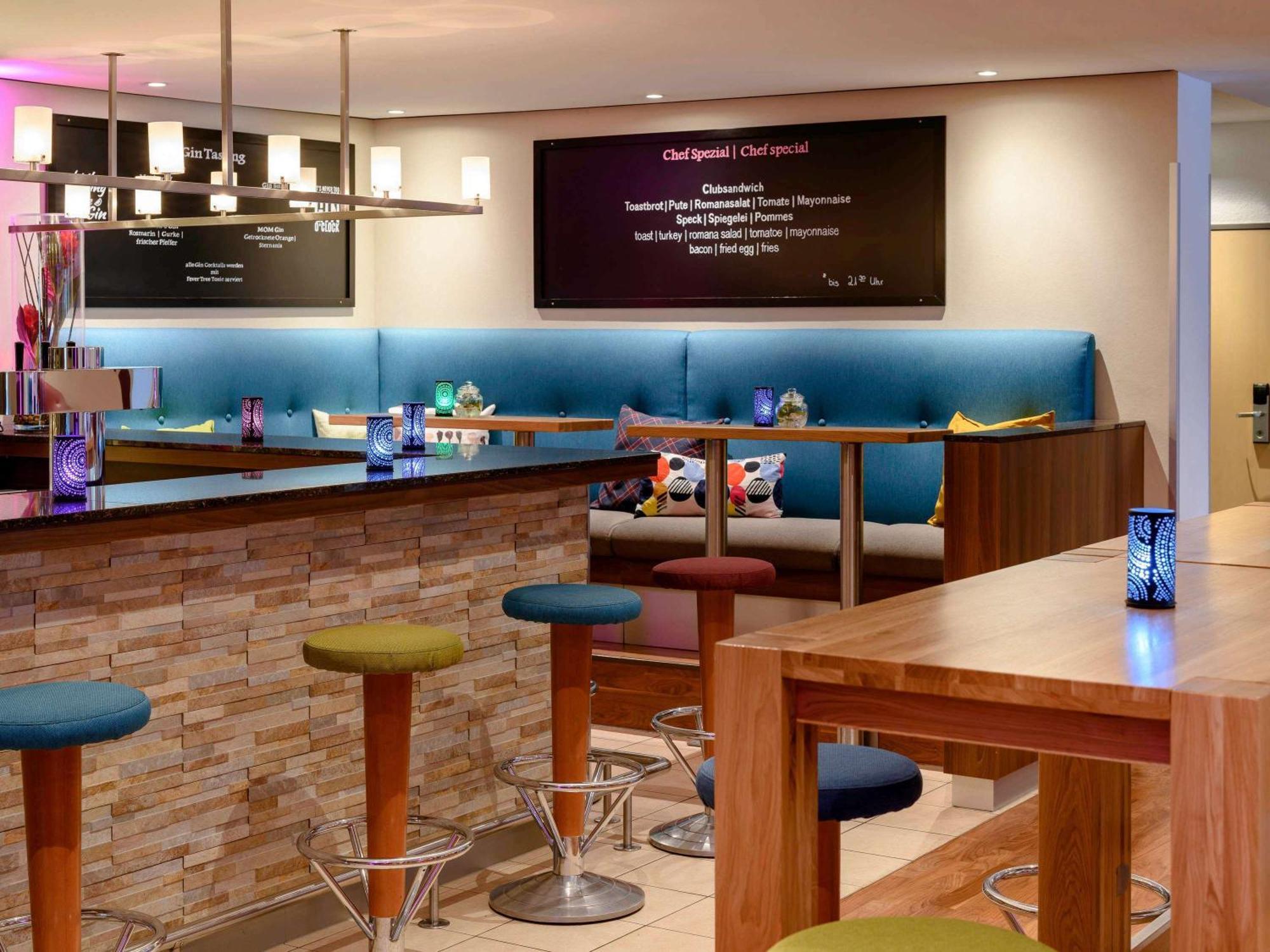 Hotel Mercure West