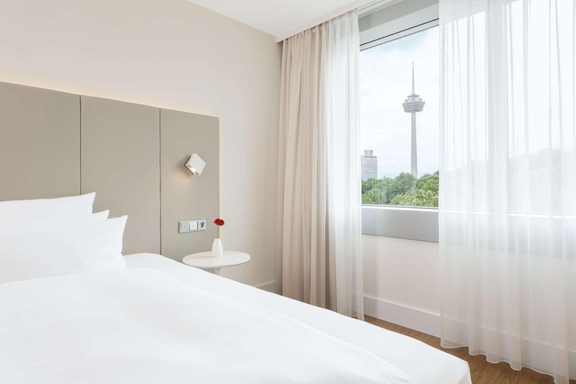 Hotel Nh Collection Mediapark Cologne