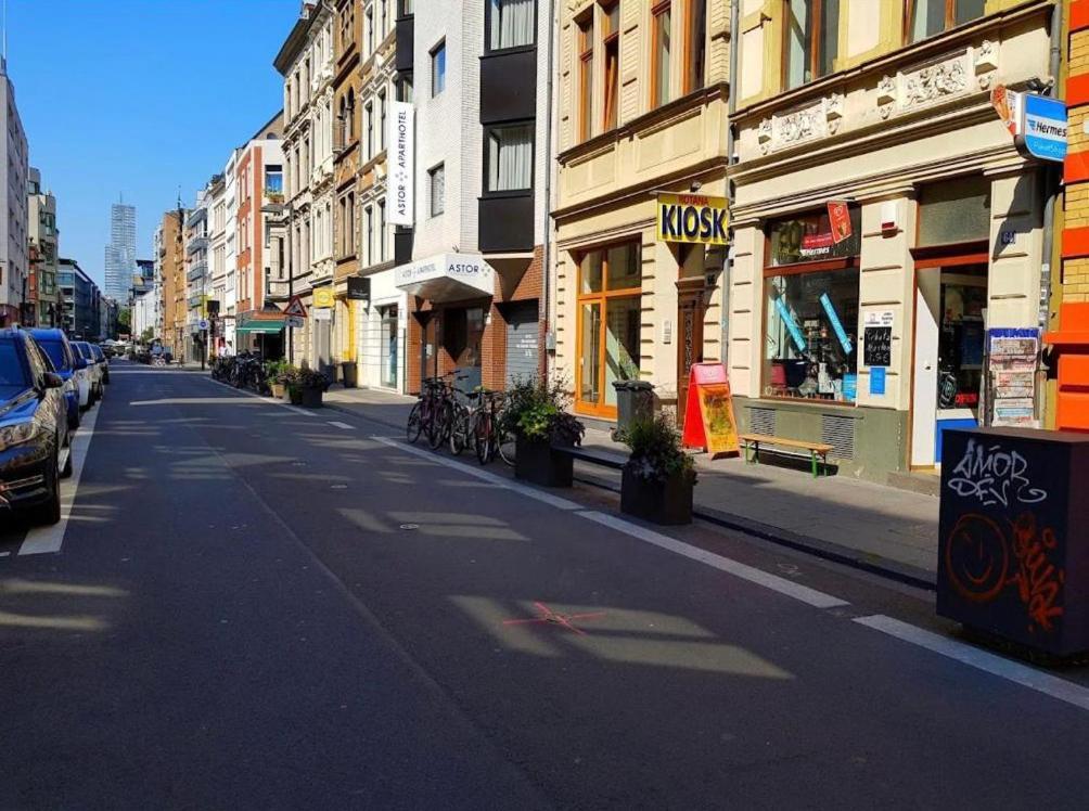 Apartment Stylish In Friesenplatz, Heart Of Cologne