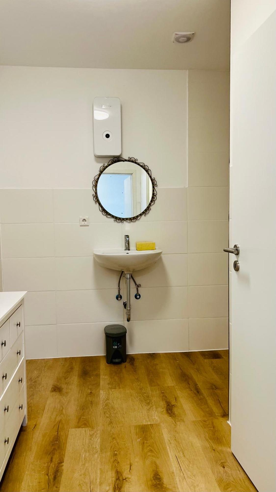 Mini Ferienwohnung - Monteurzimmer Apartment Cologne