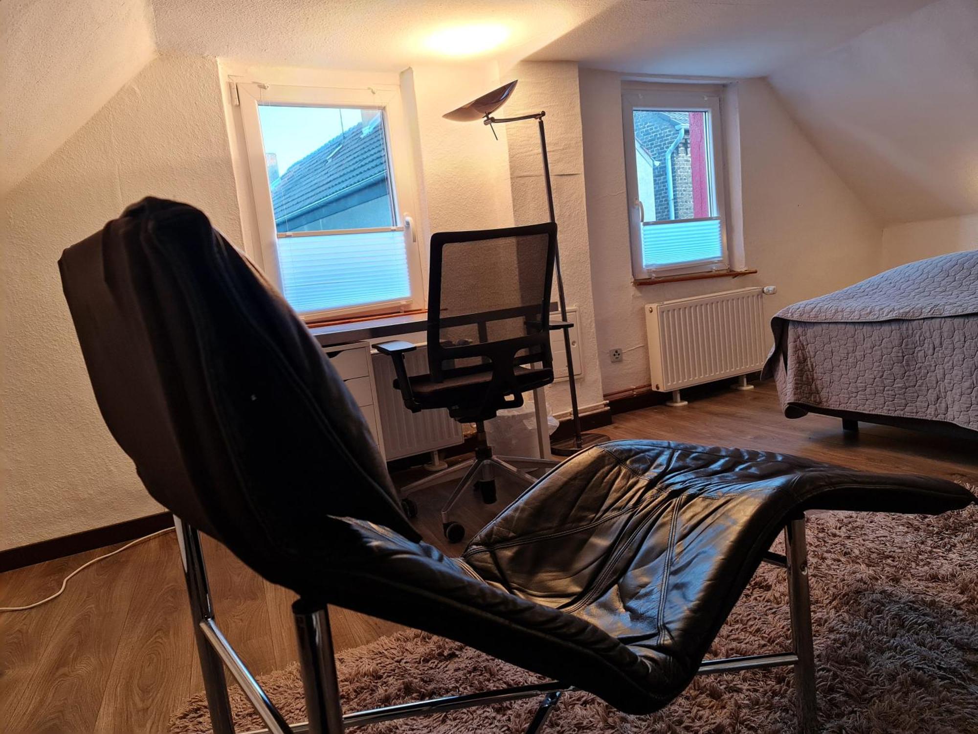 Bed & Breakfast Schoenste Lage Am Rhein In Unmittelbarer Stadtnaehe, *