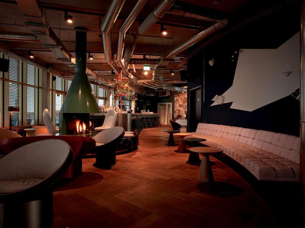 25hours The Circle 4*
