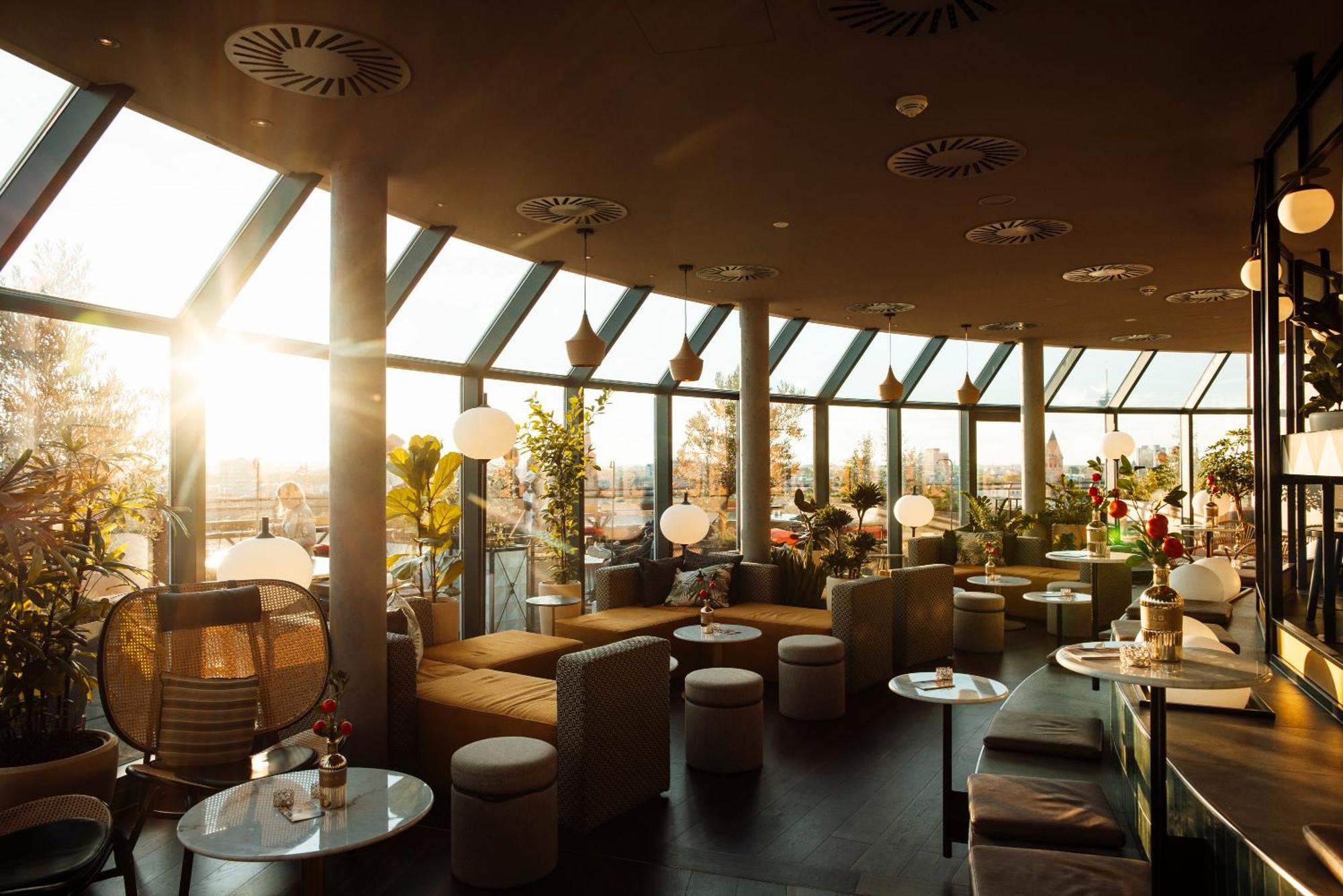 Wasserturm Cologne, Curio Collection By Hilton 4* Cologne