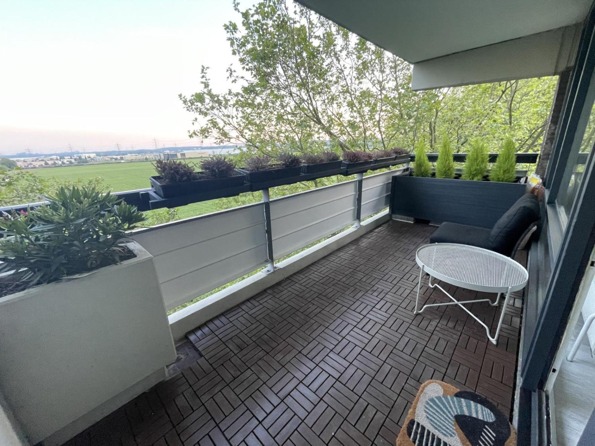 Accommodatie bij particulieren Cozy With Great Shopping And Public Transportation Keulen
