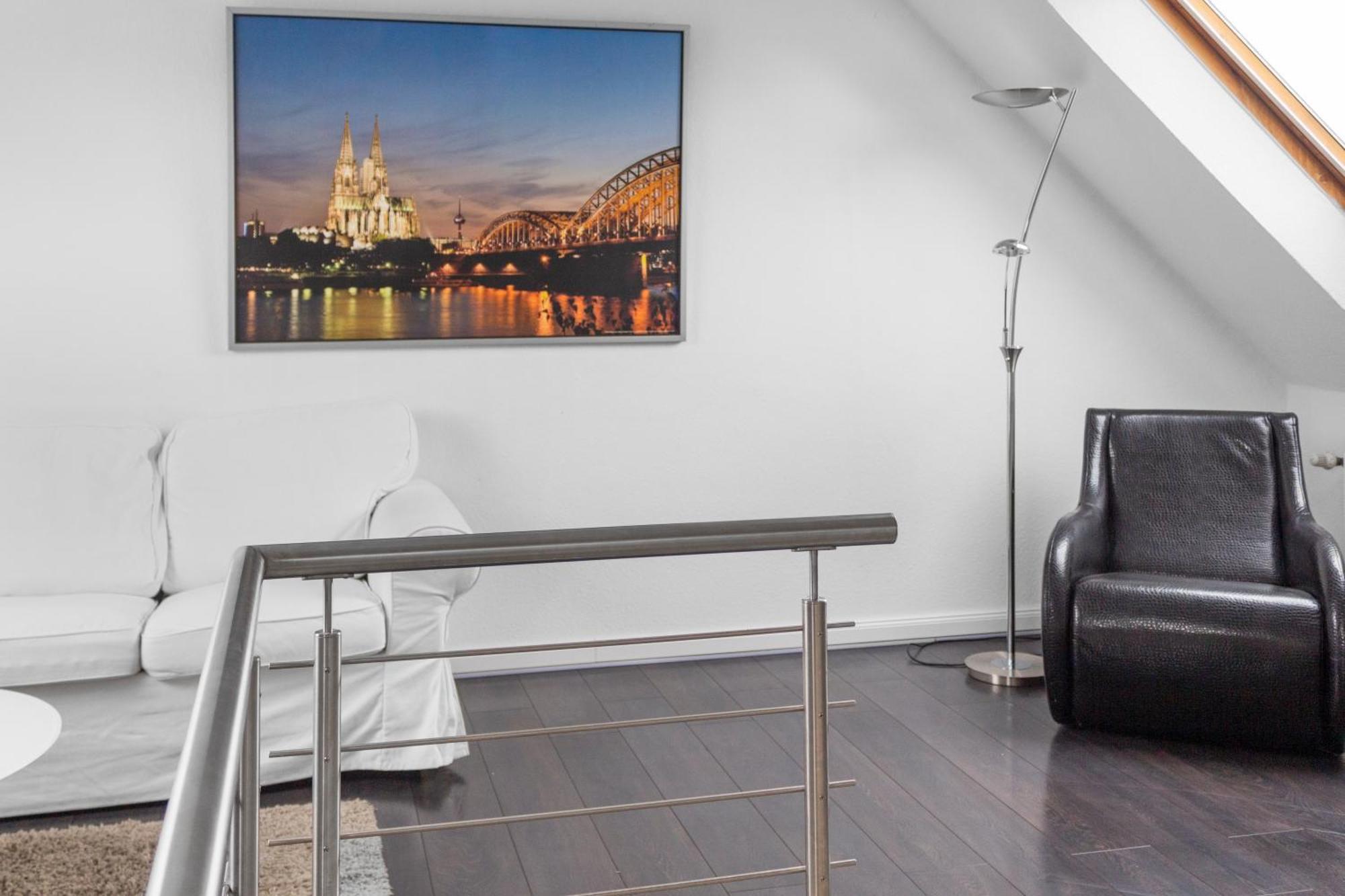 Charmante Maisonette Mit Balkon Und Gartenblick