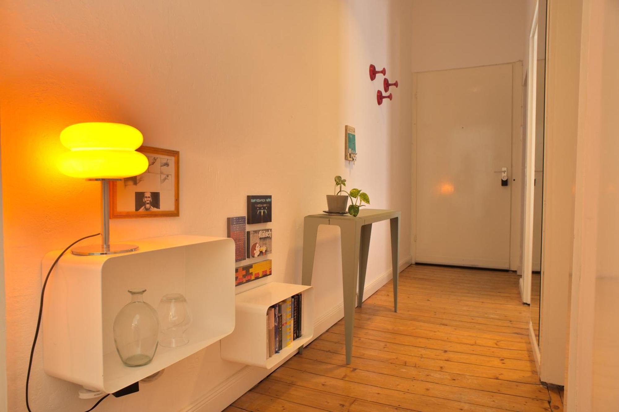 Ruhiges Altbau-apartment In Bester Lage Keulen