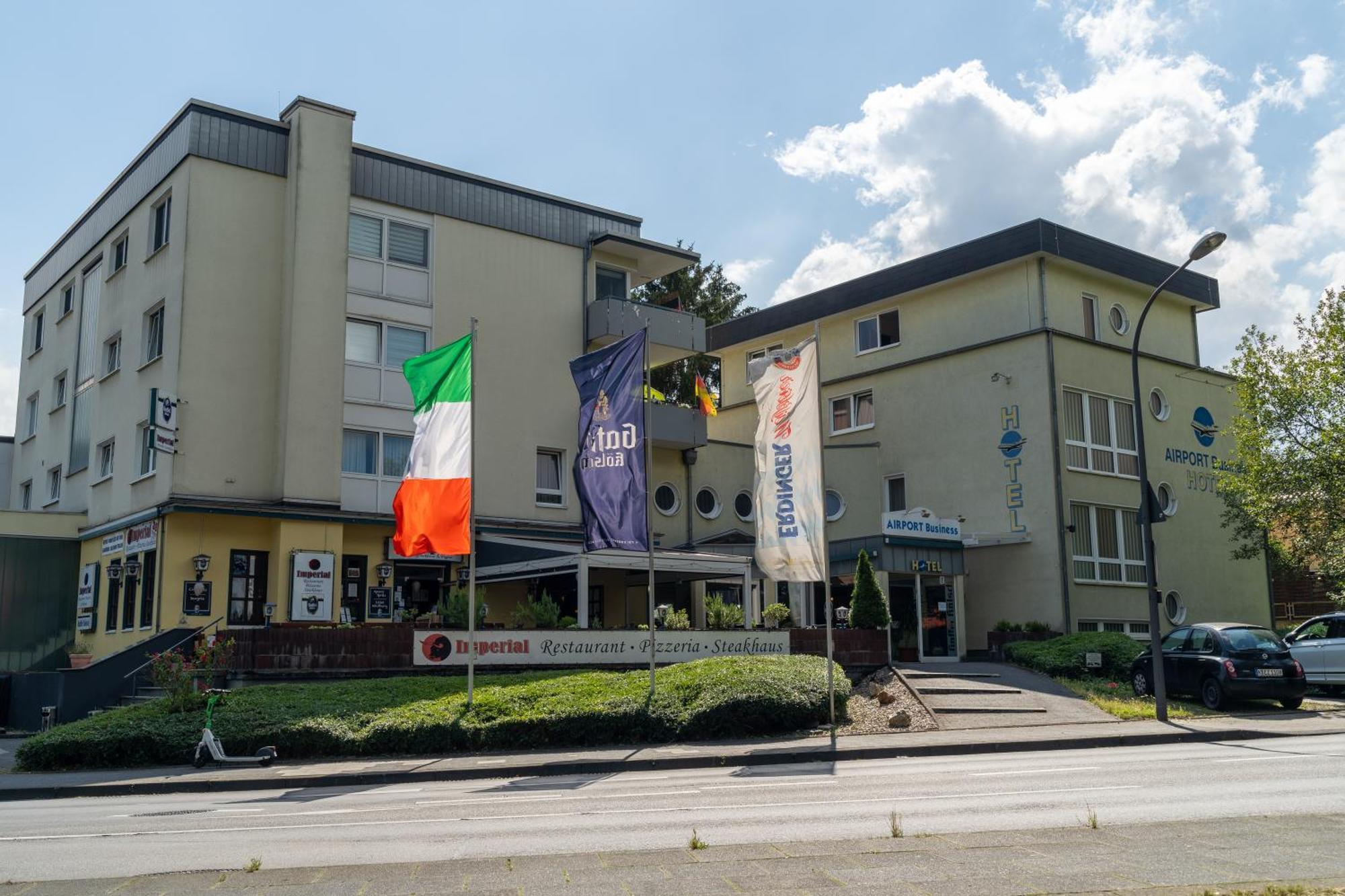 Airport Business Hotel 3*