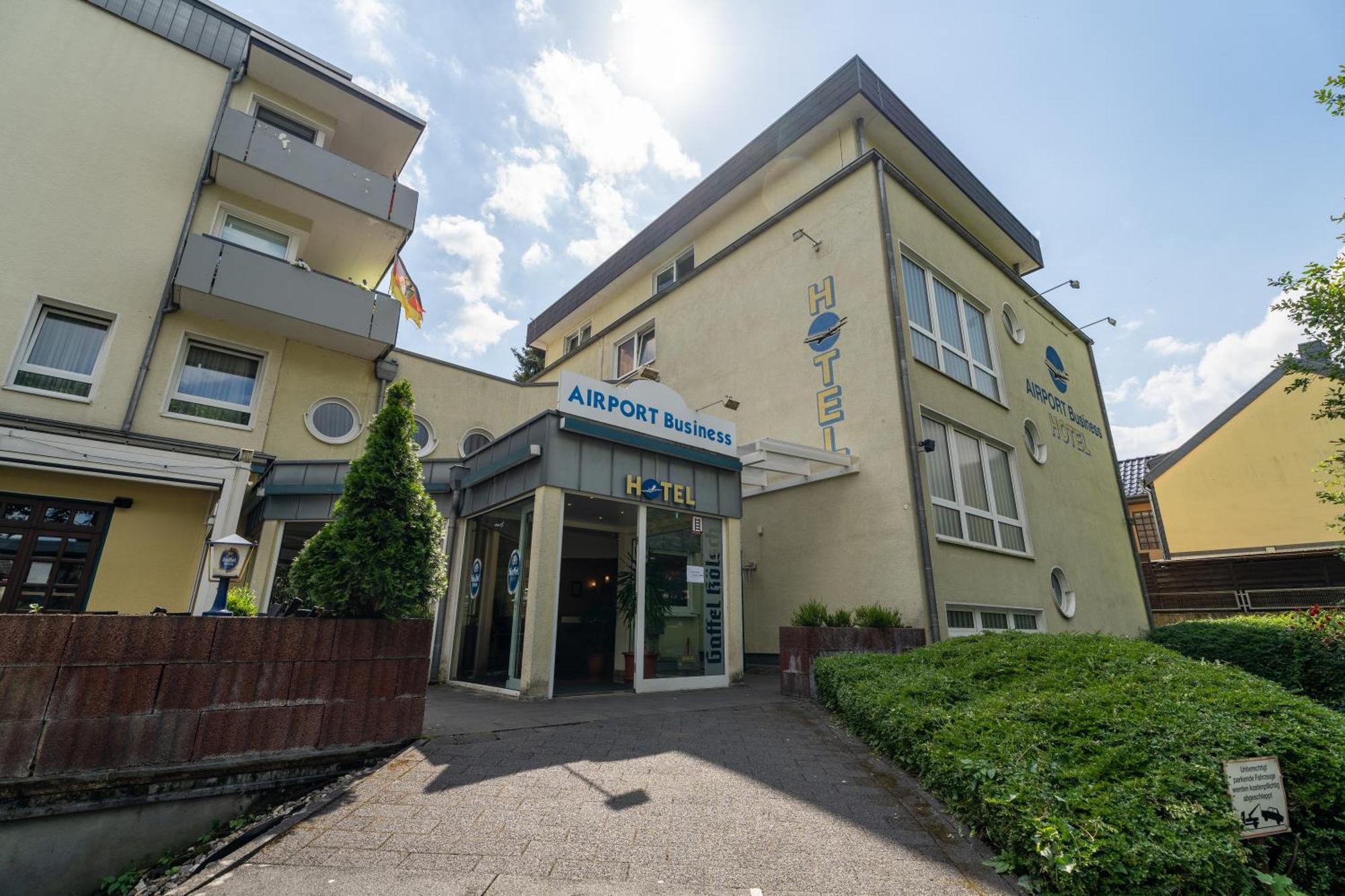 Airport Business Hotel 3*