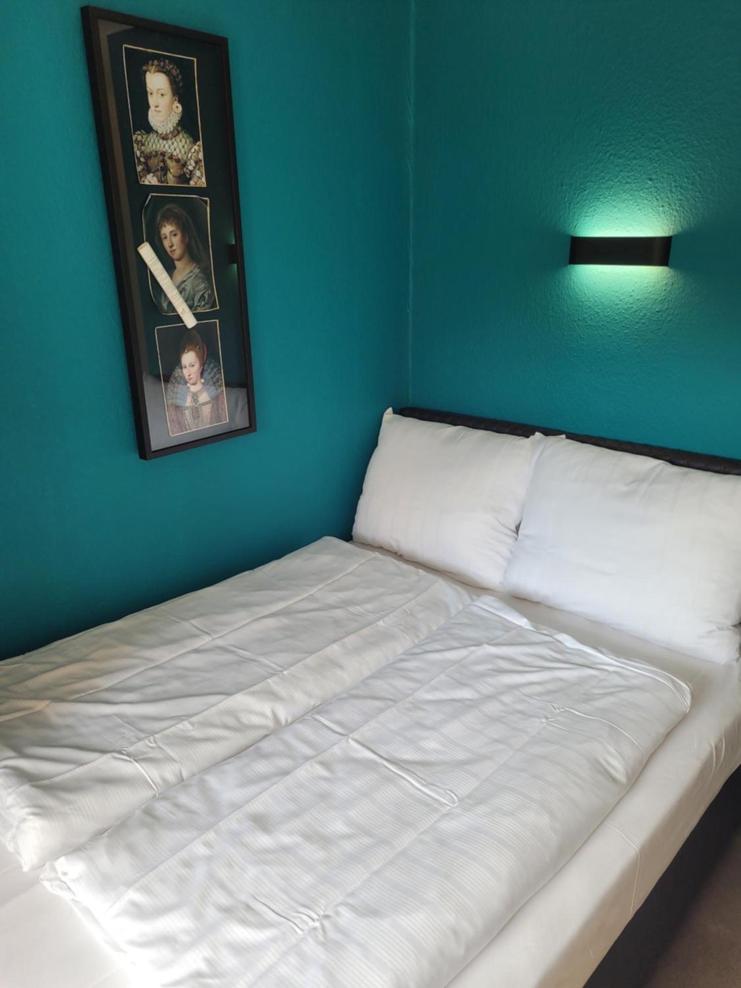 Christina Hotel Cologne