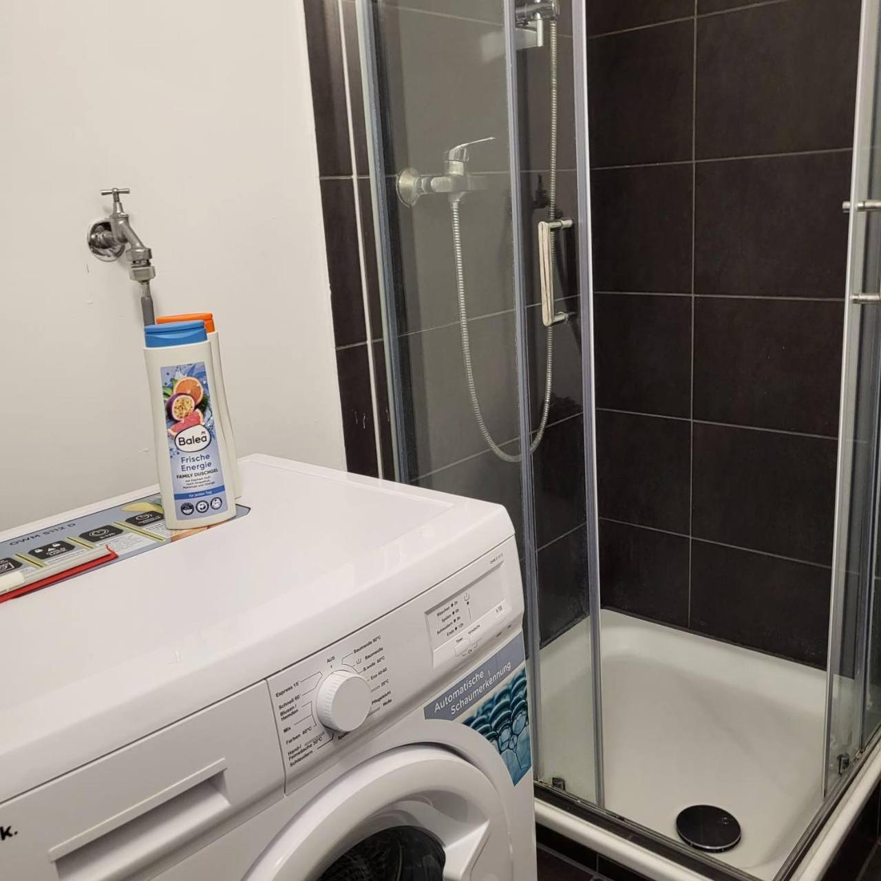 Stylish In Friesenplatz, Heart Of Apartment *
