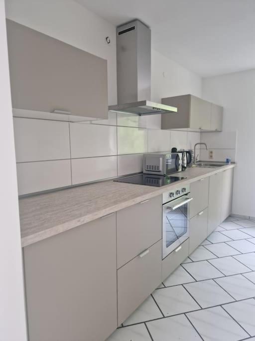 Duplex With Patio Near Exhibition Messe