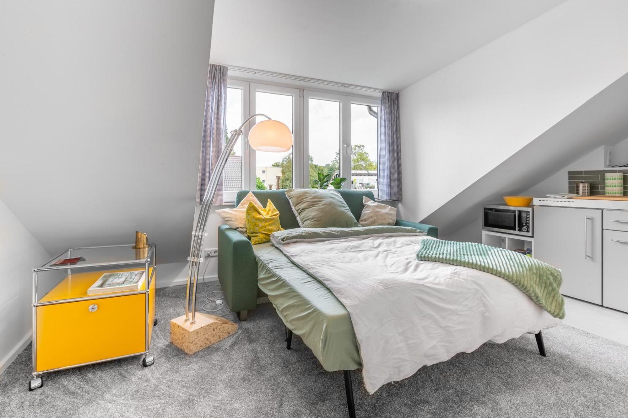 Schickes Dachstudio Im Beliebten Neu-ehrenfeld Mit Peleton-rad Apartment Cologne