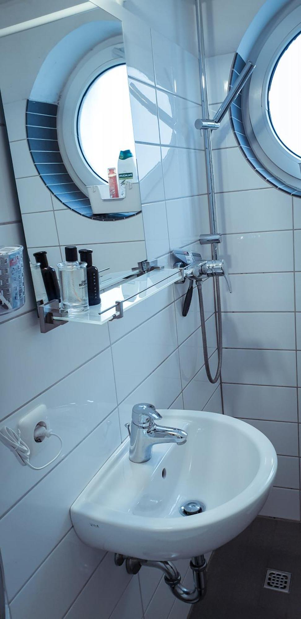 Cozy Spacious In Suelz Apartment
