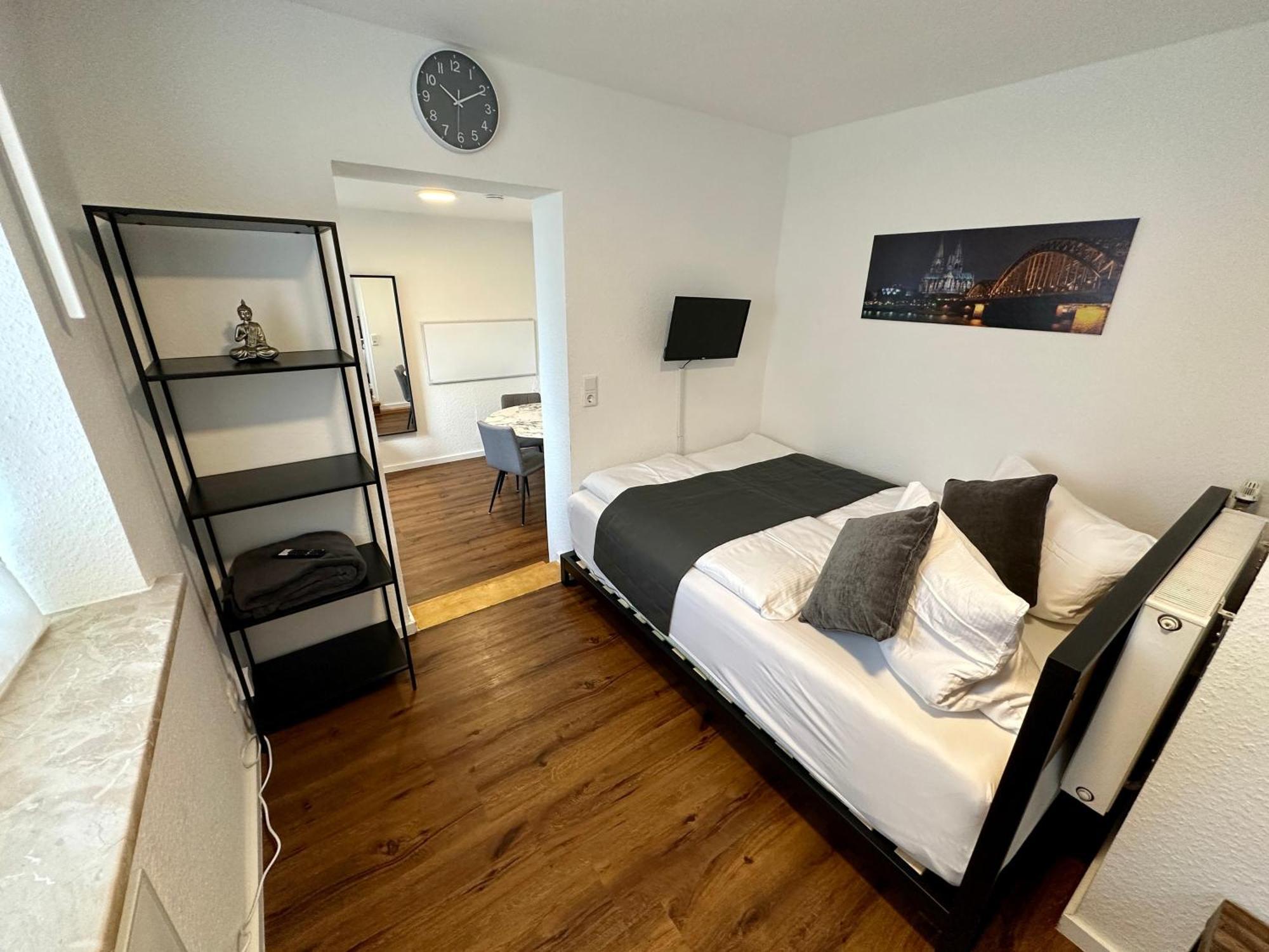 Private Oase Naehe Messe In Koeln-flittard Apartamento
