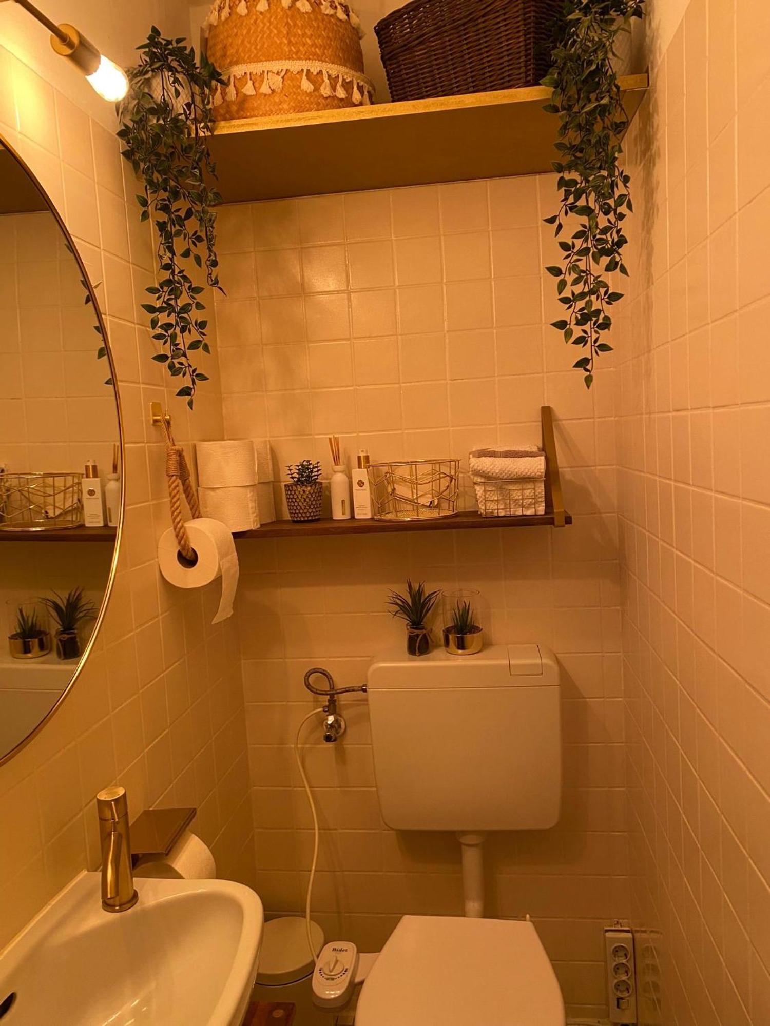 Fully Equipped - 1 Min From Cologne's Largest Mall Apartment *