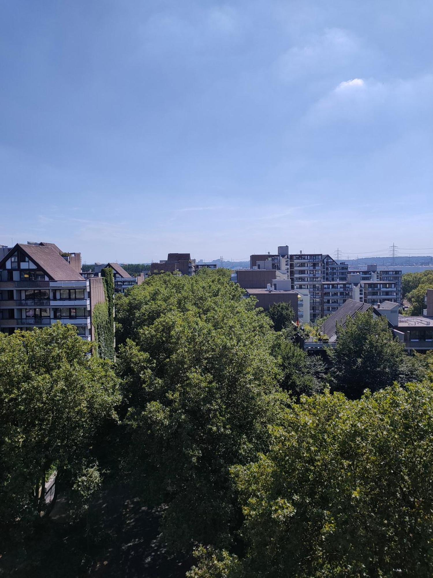 Fully Equipped - 1 Min From Cologne's Largest Mall * Cologne