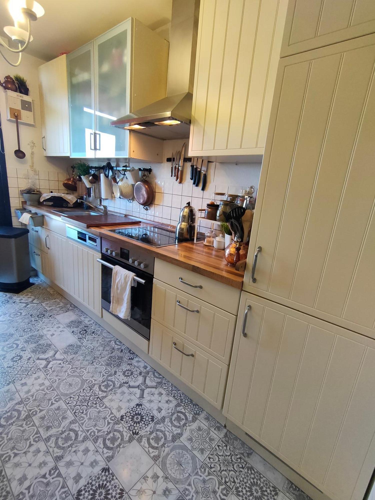Fully Equipped - 1 Min From Cologne's Largest Mall Apartment Cologne
