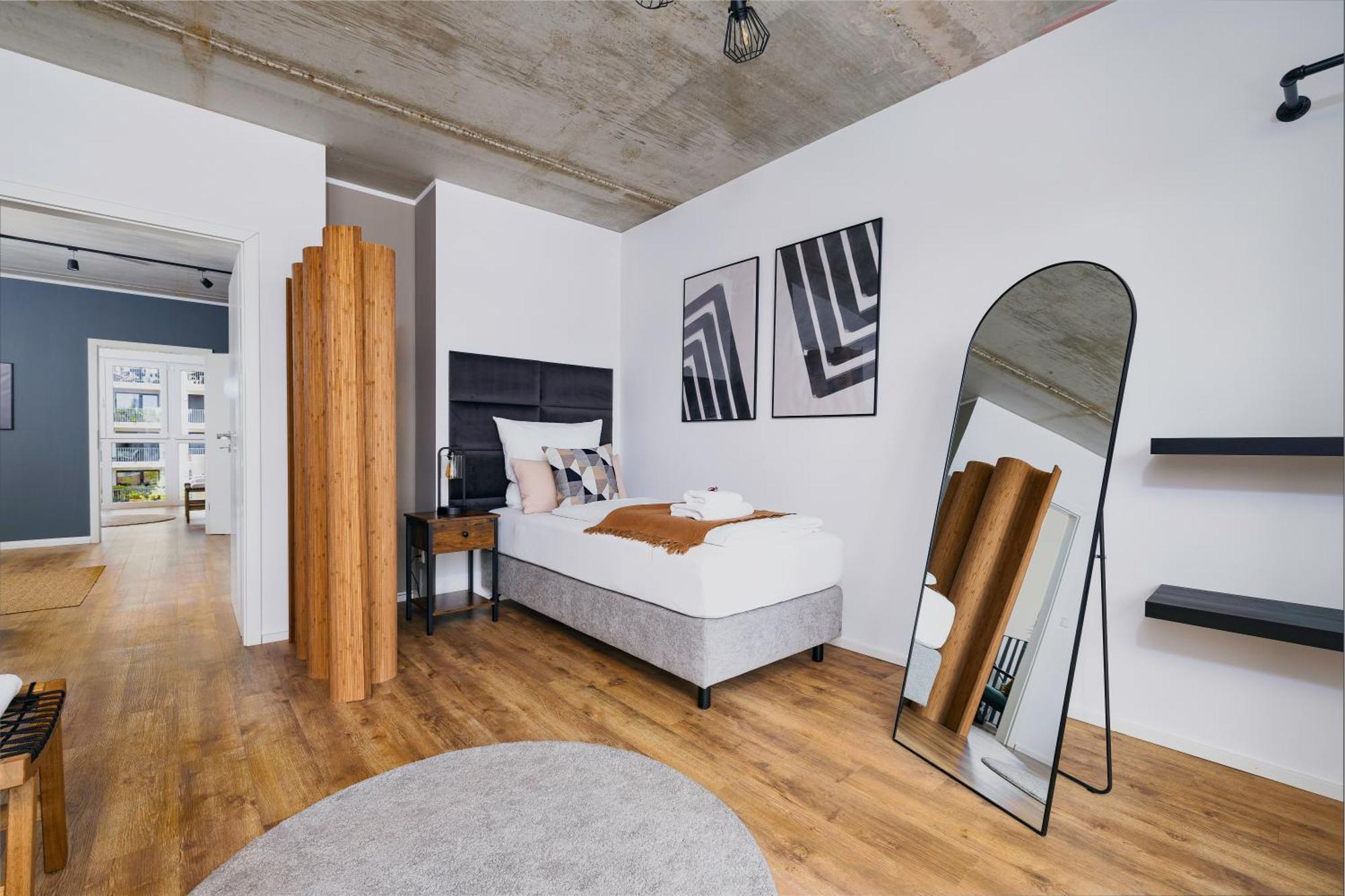 Svyvo - Serviced Ehrenfeld Apartment *