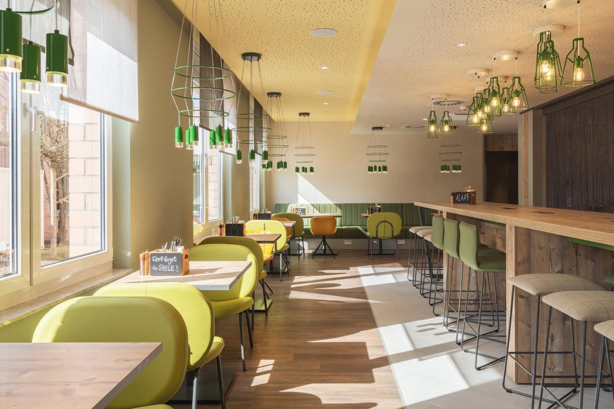 - The Niu, Mill Muelheim, An Ihg Hotel