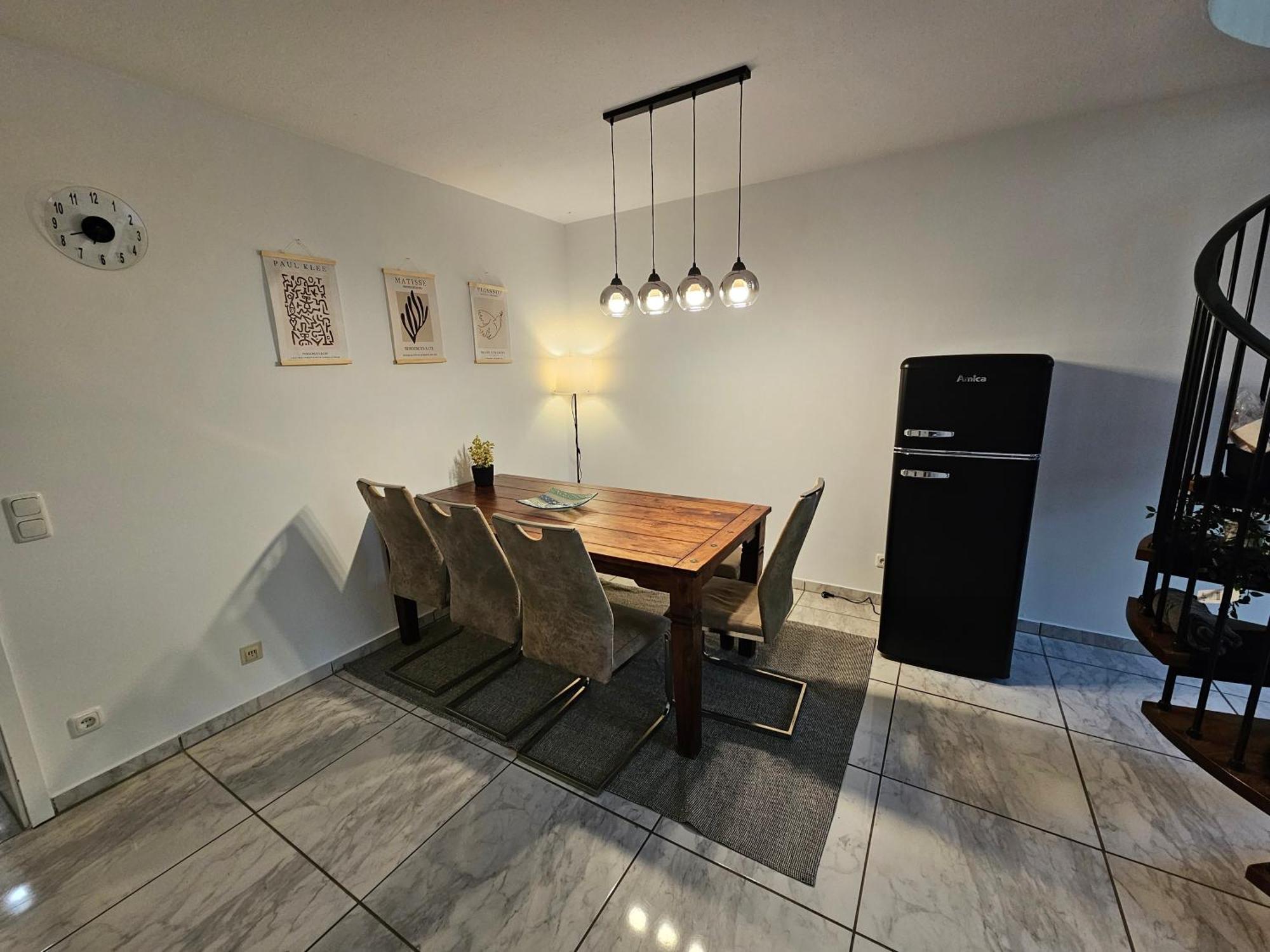 Apartment Maisonette In Koelner Villenviertel