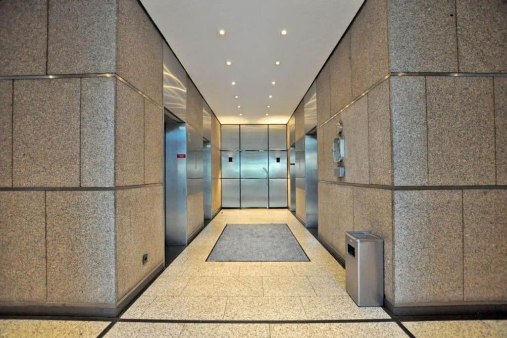 Axa-tower