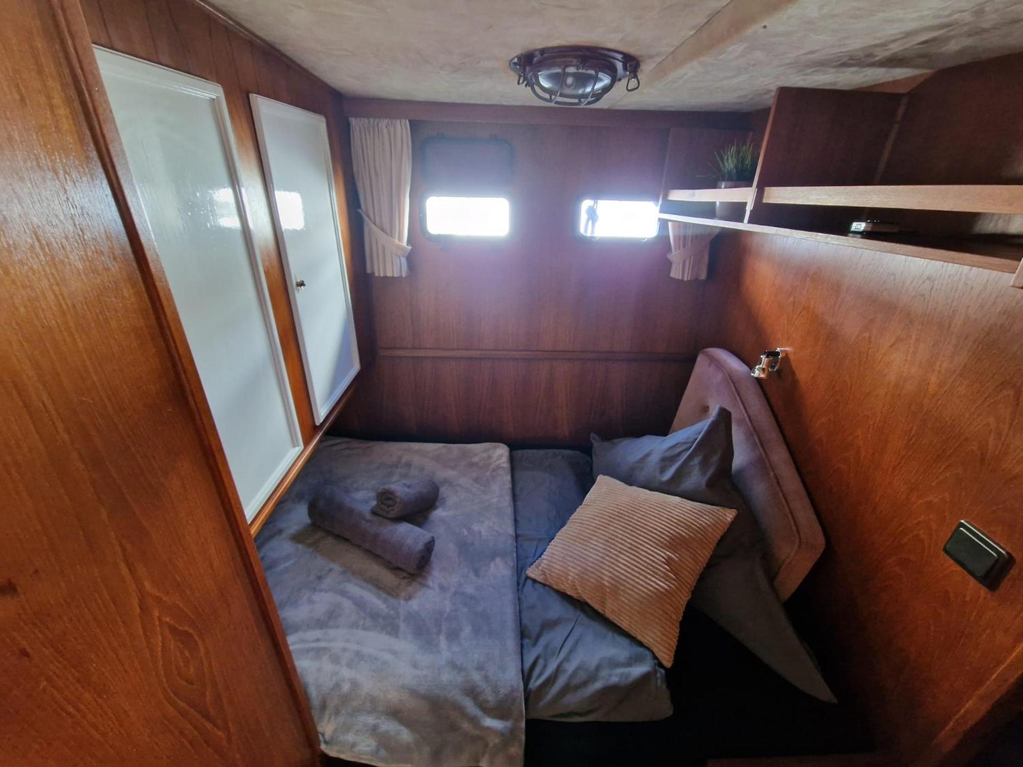 Botel Fantasie Boot