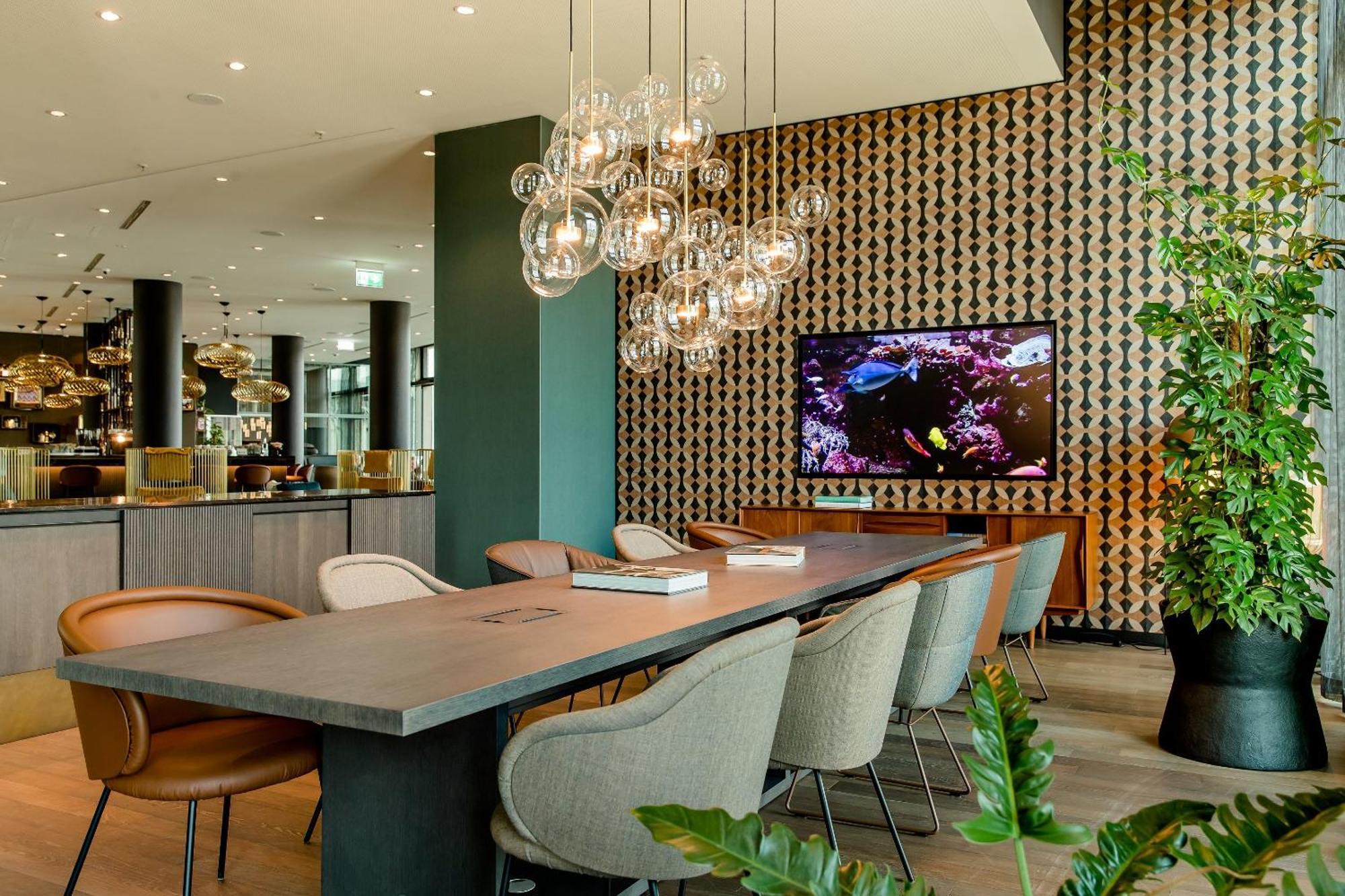 One Köln-messe Hotel 3*