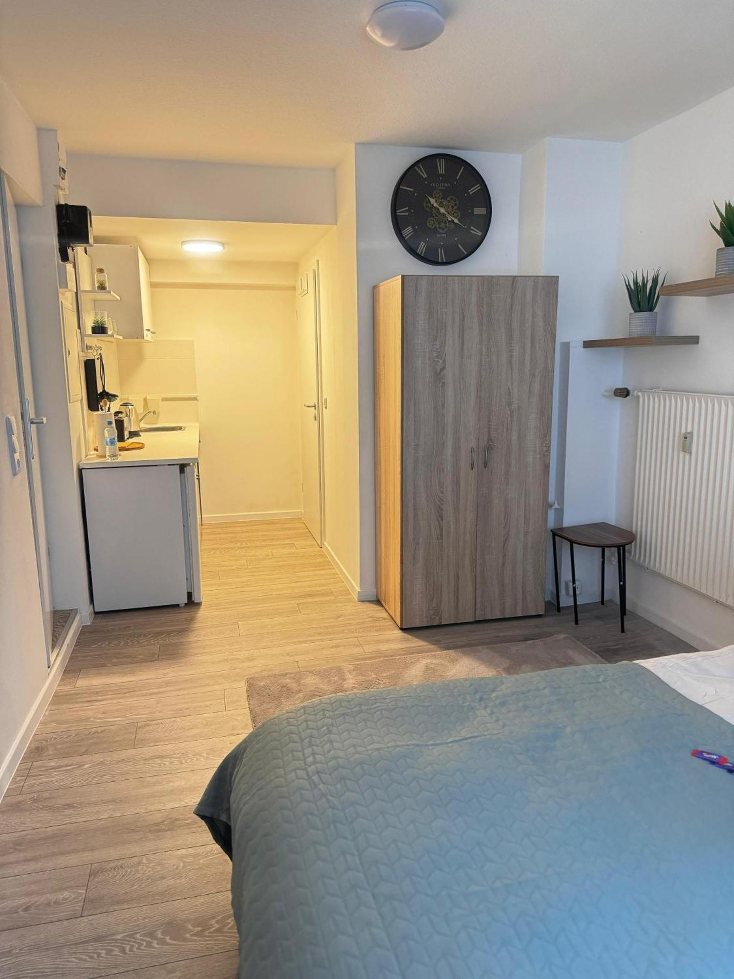 Maru Living M71 *