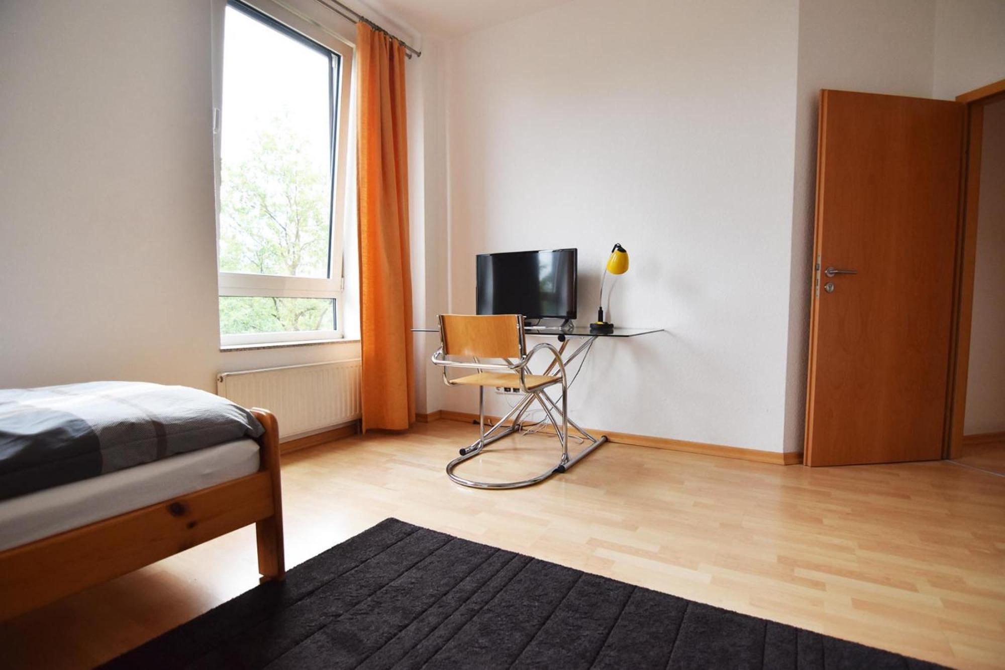 Apartment Work And Cologne- Fuehlinger Cologne