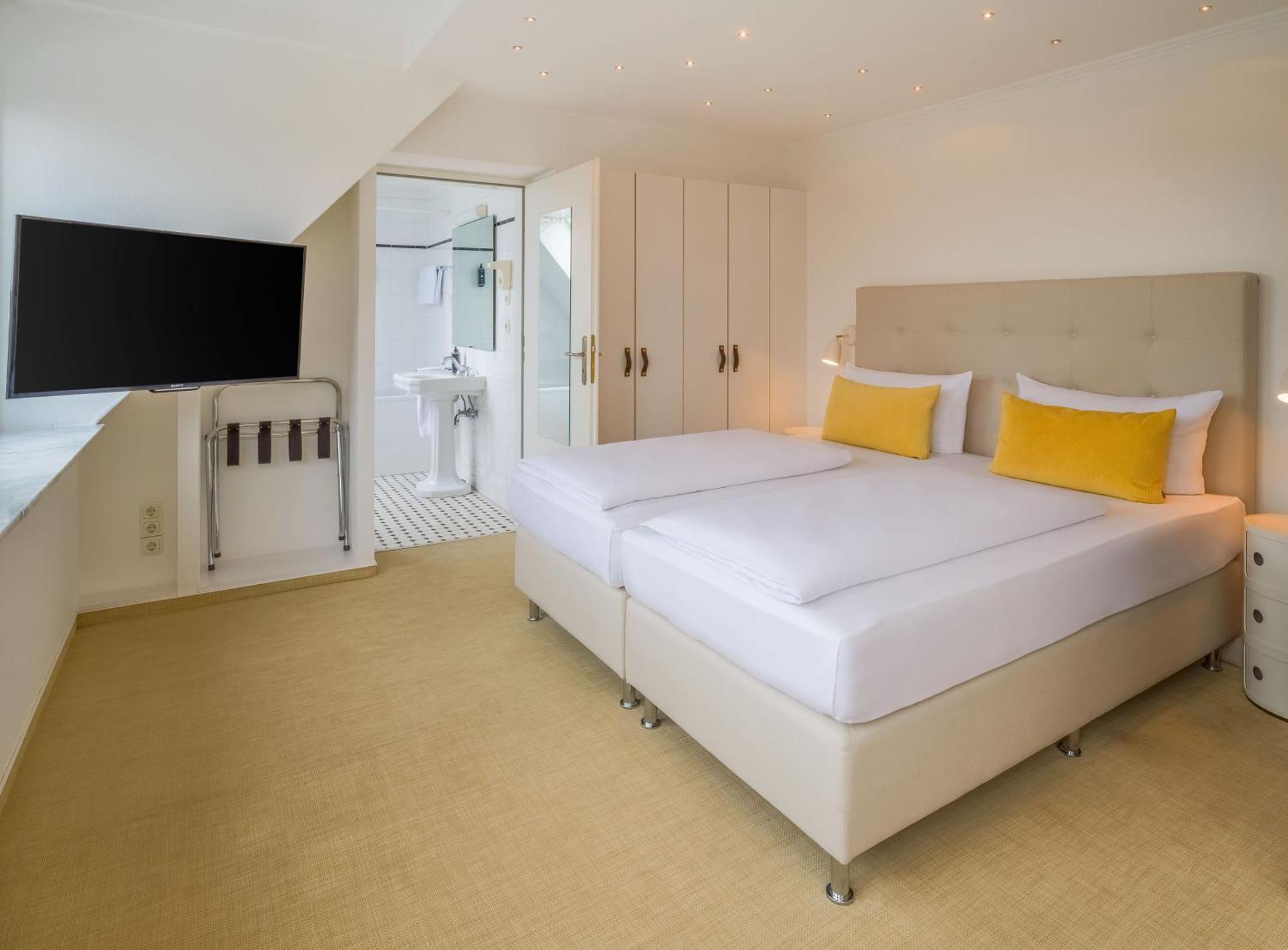 Rugs 4* Cologne