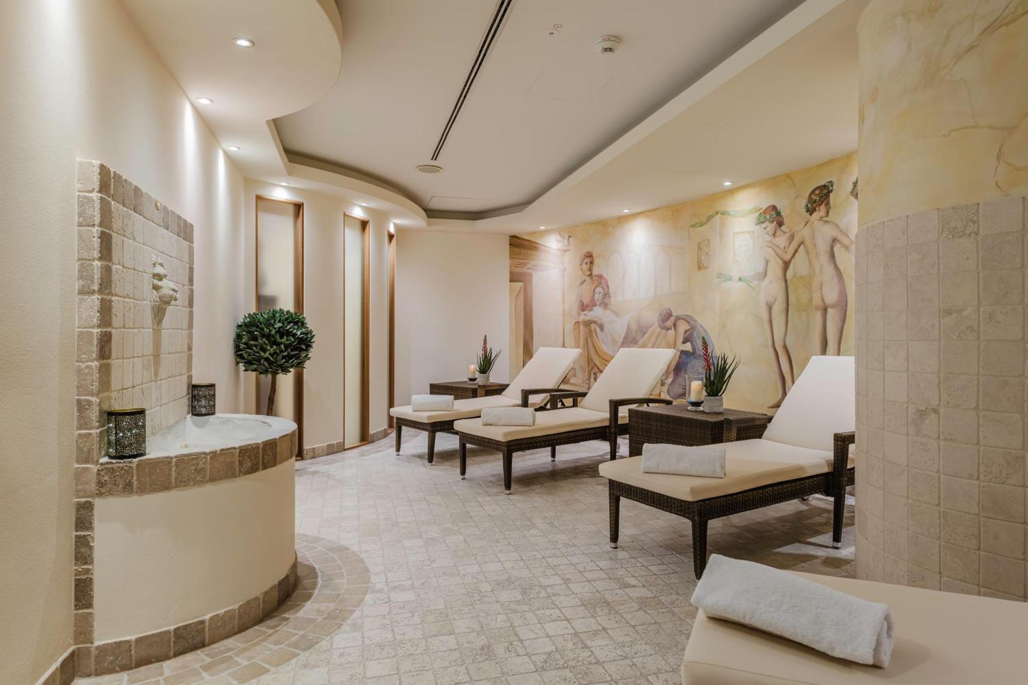 Hotel Mondial Am Dom Mgallery