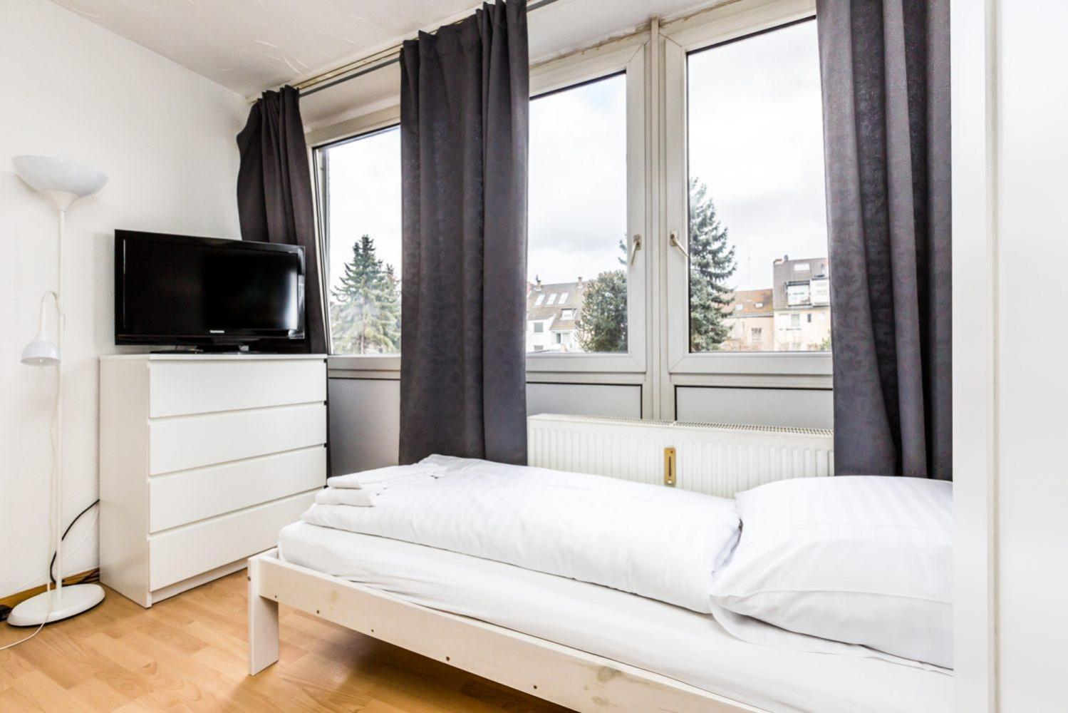 Budget Friendly * Cologne