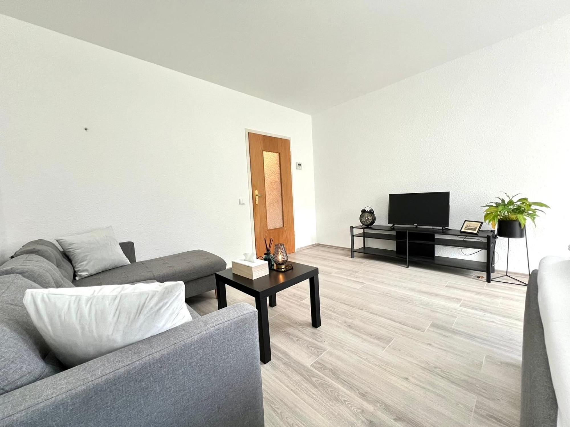 Goldvilla -