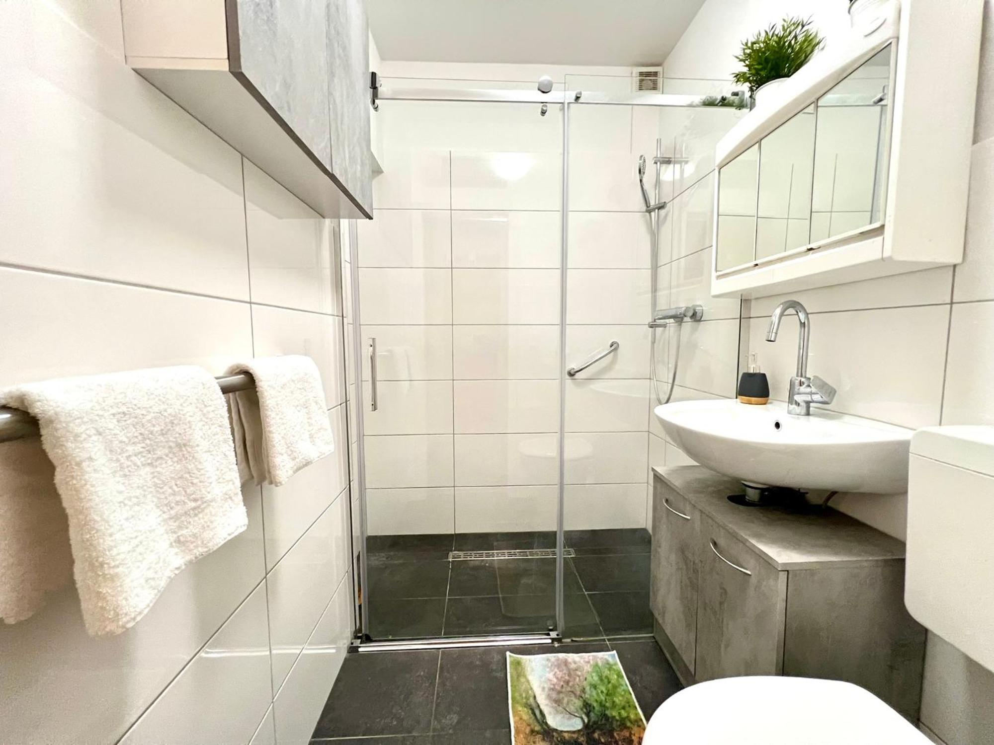 Goldvilla - Apartment Cologne