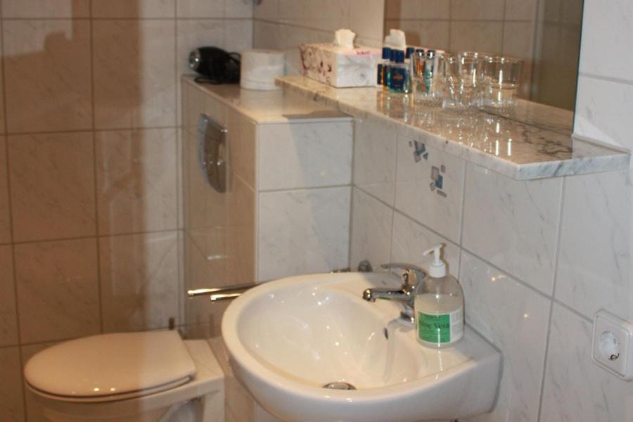Hotel Romerhafen 3*