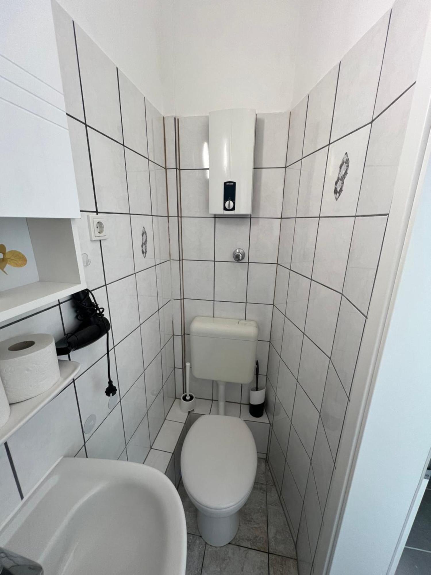 Gemuetliche Fuer 4 Apartment Cologne