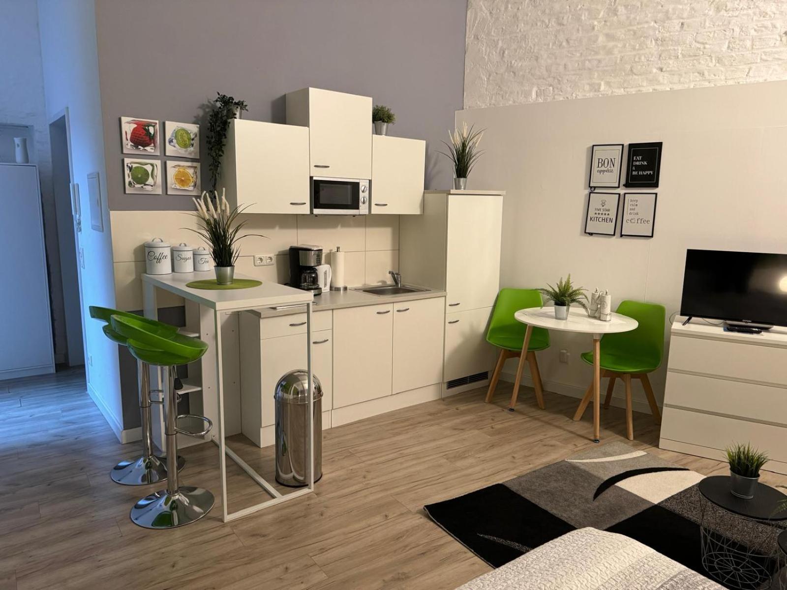 Apartment Cityperle - Ruhige In Direkter Innenstadt Lage Naehe Dom - *