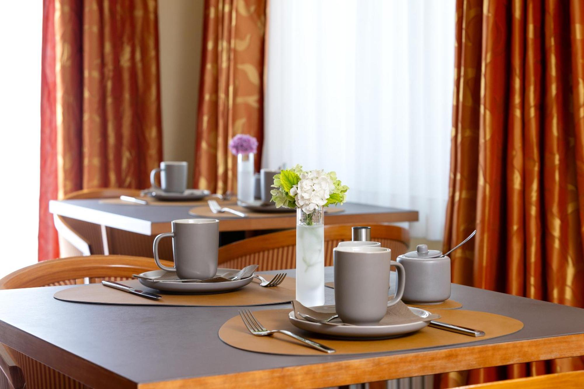 Regina -garni Acomodação com café da manhã 