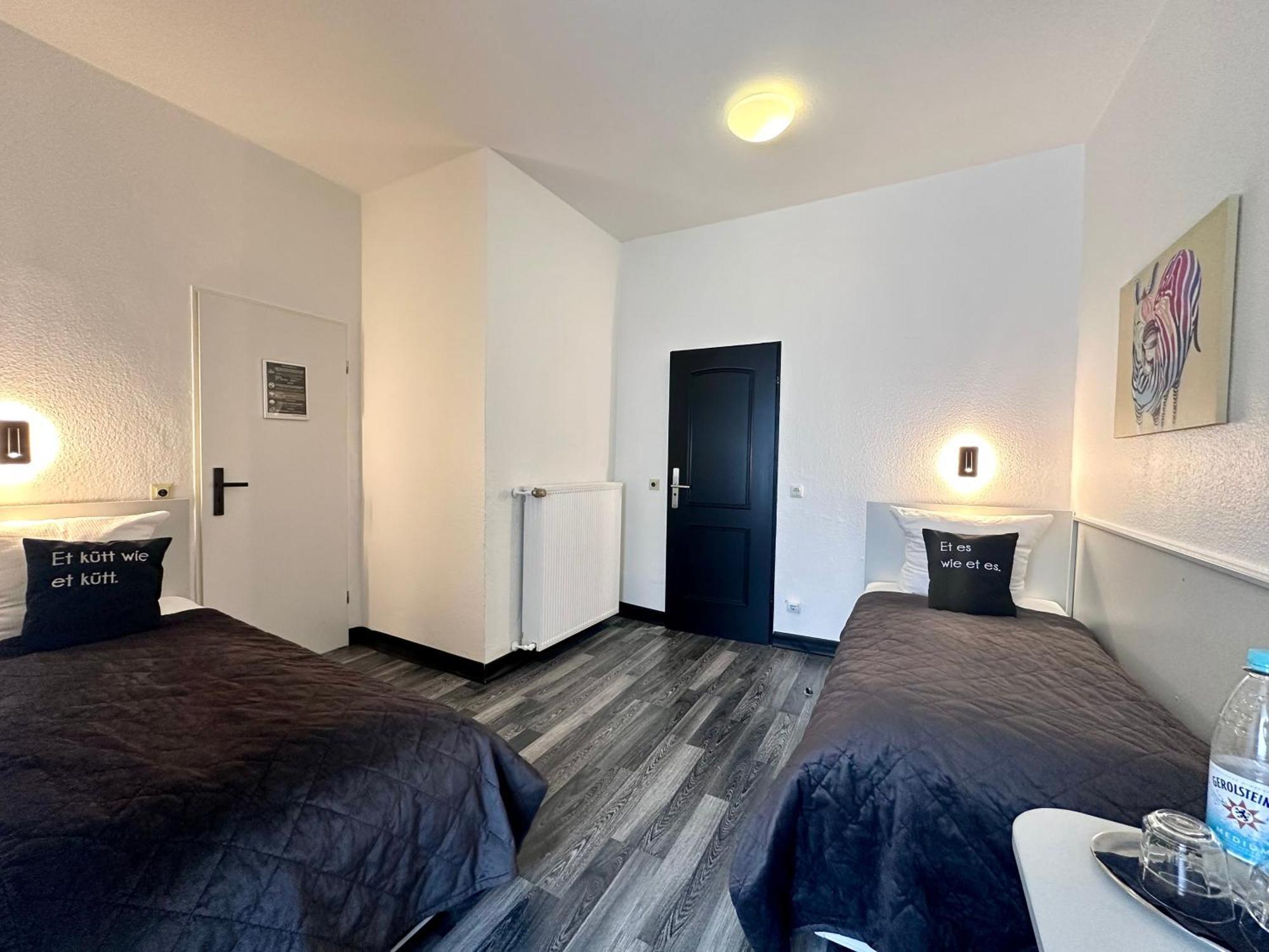 Hotel Alt Deutz City-messe-arena Kontaktloser Self Check-in Keulen