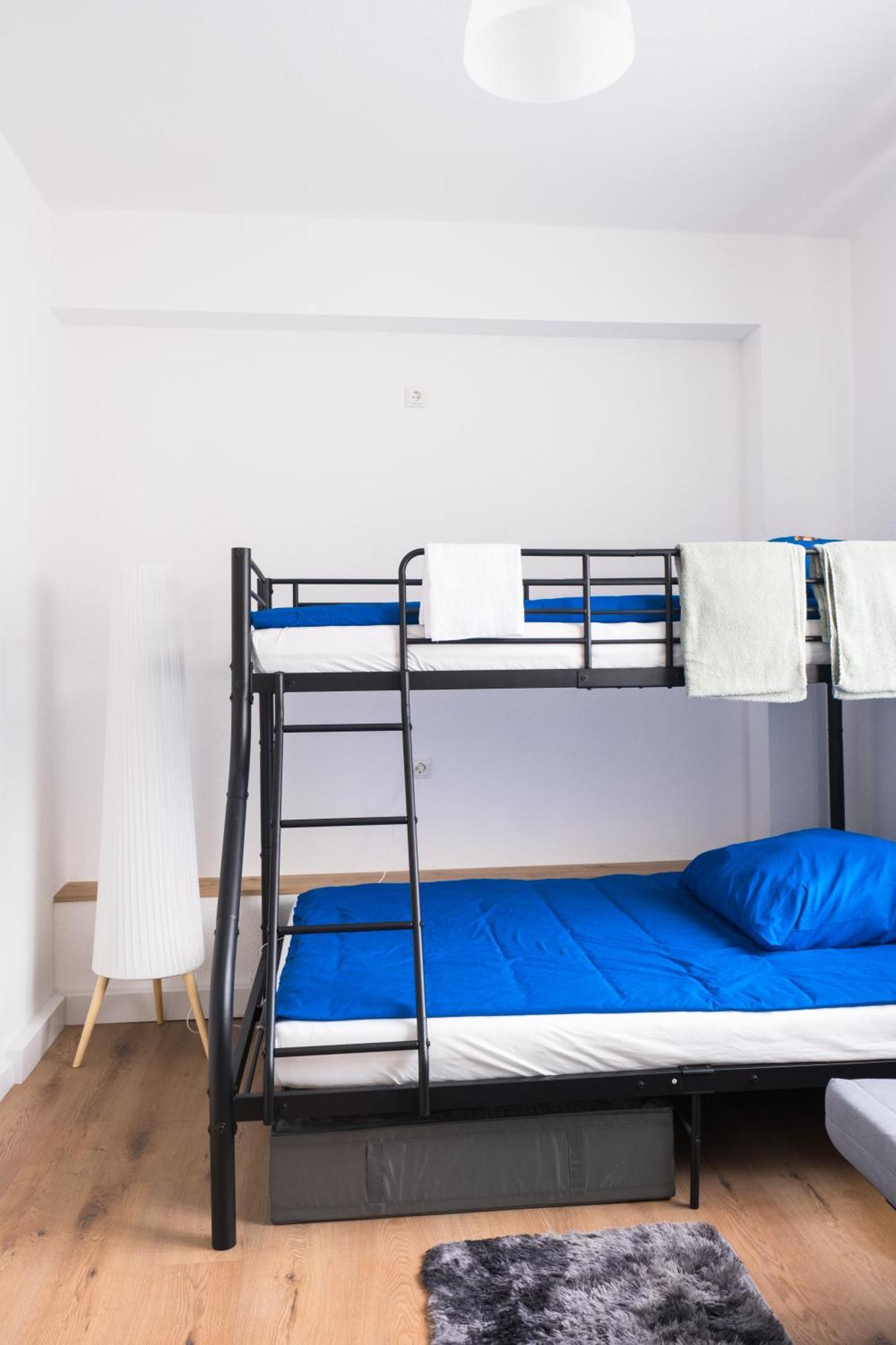 Maru Living C9 Hostel
