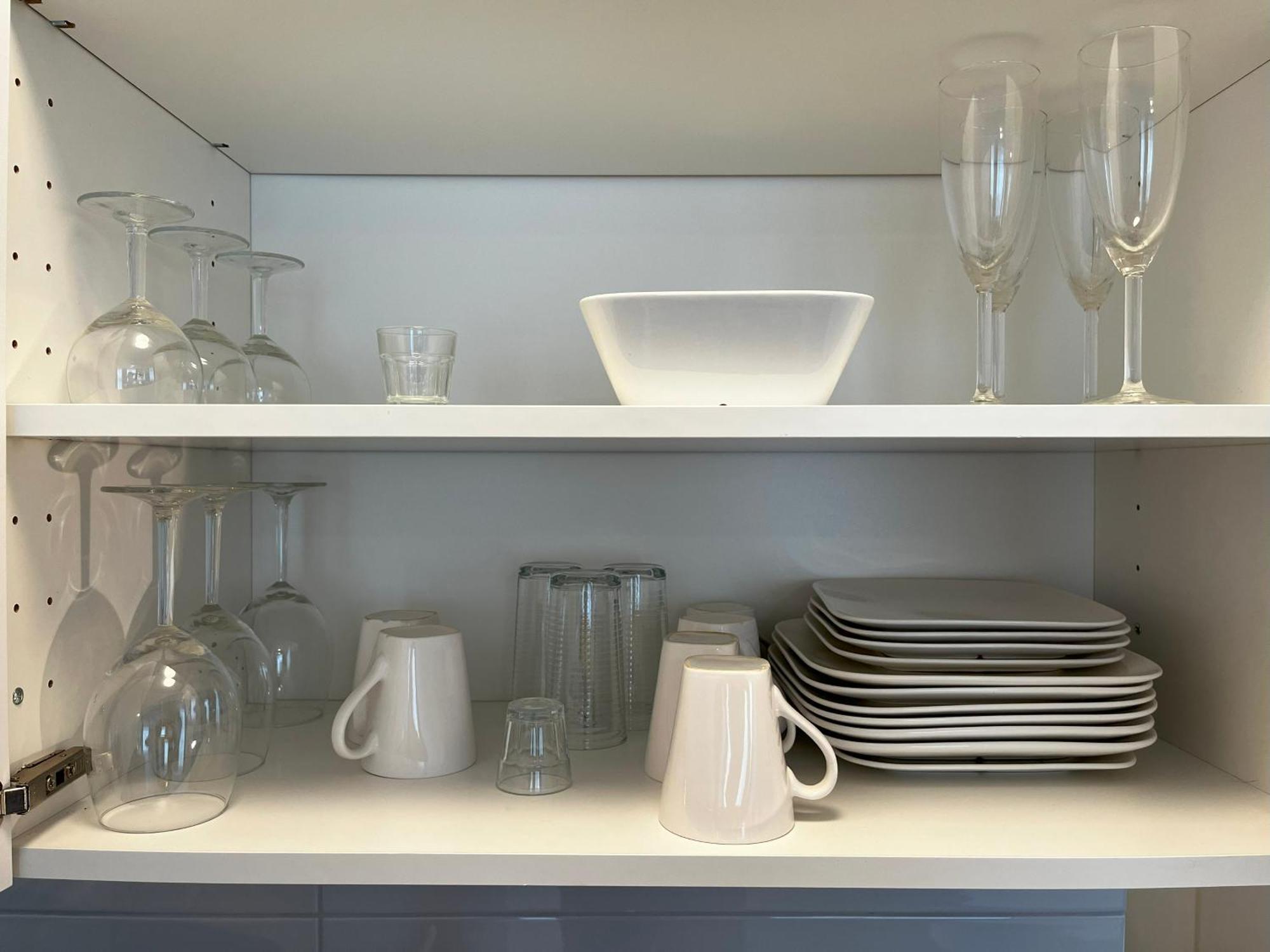 Stylish In Friesenplatz, Heart Of Apartment *