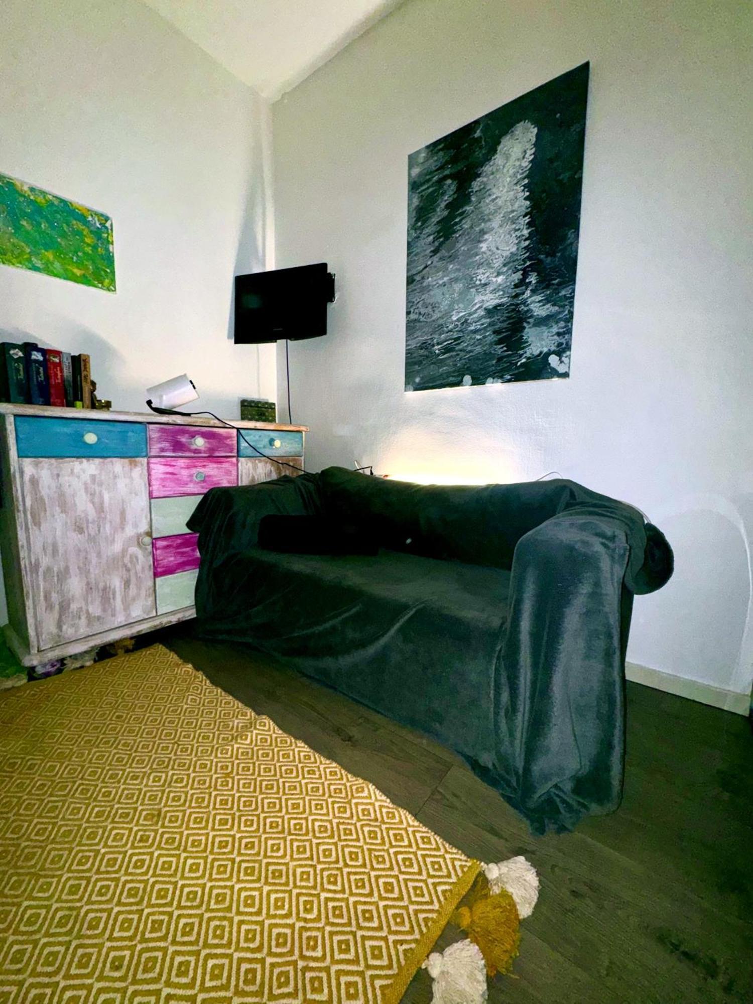 Mini Apartment