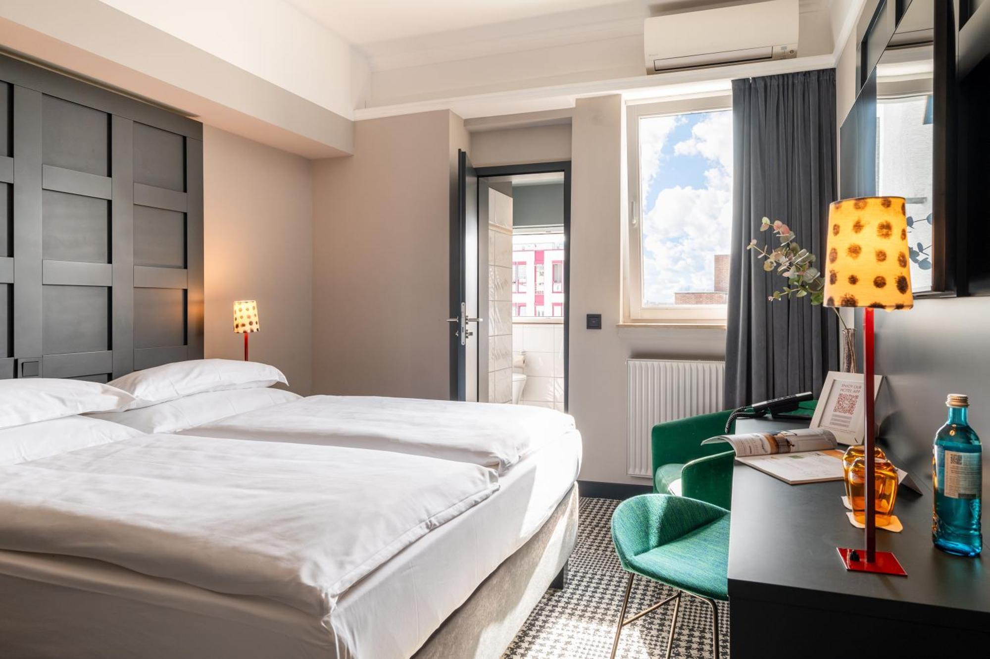 The Midtown 4*