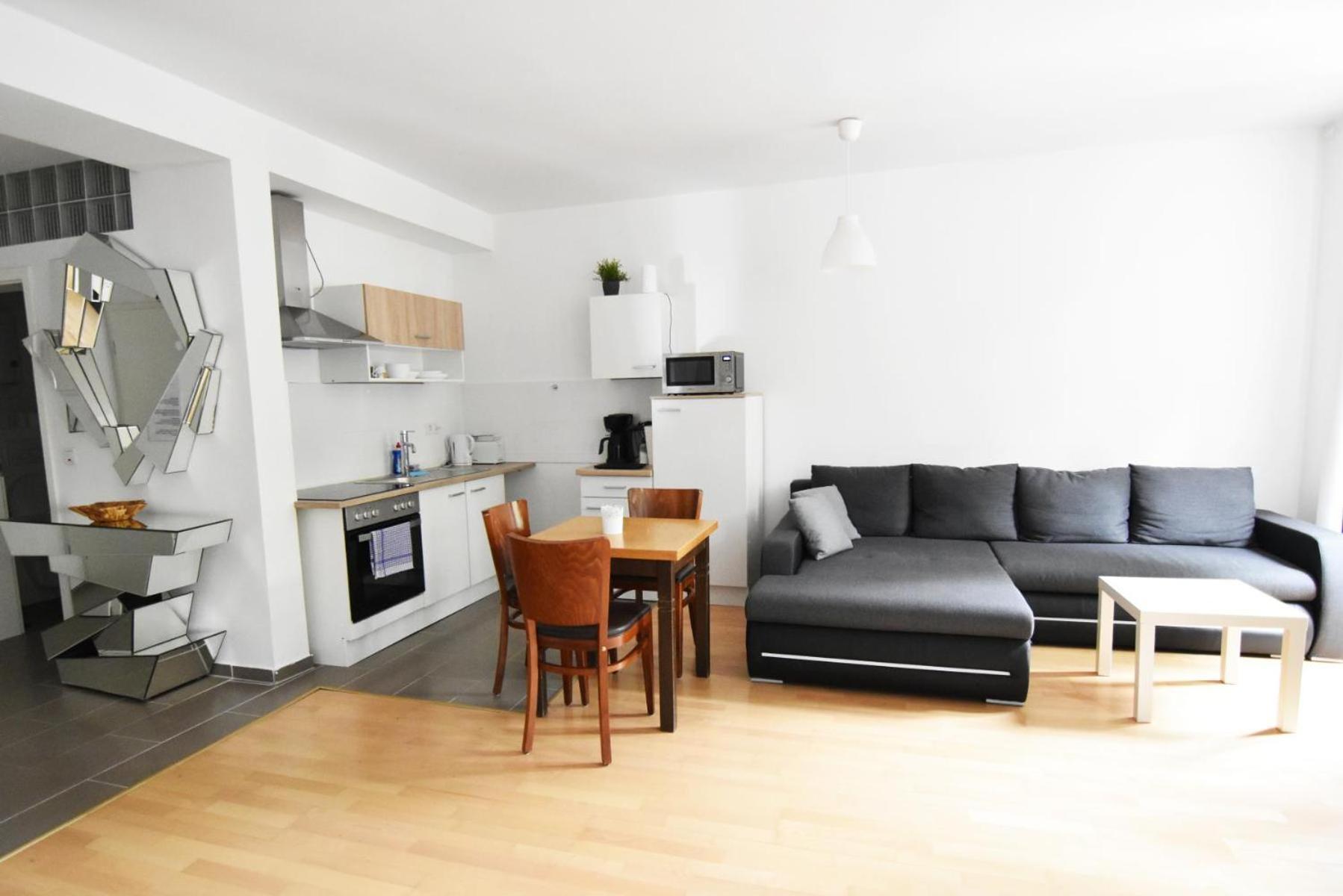 Dorya Am Ring Apartment *